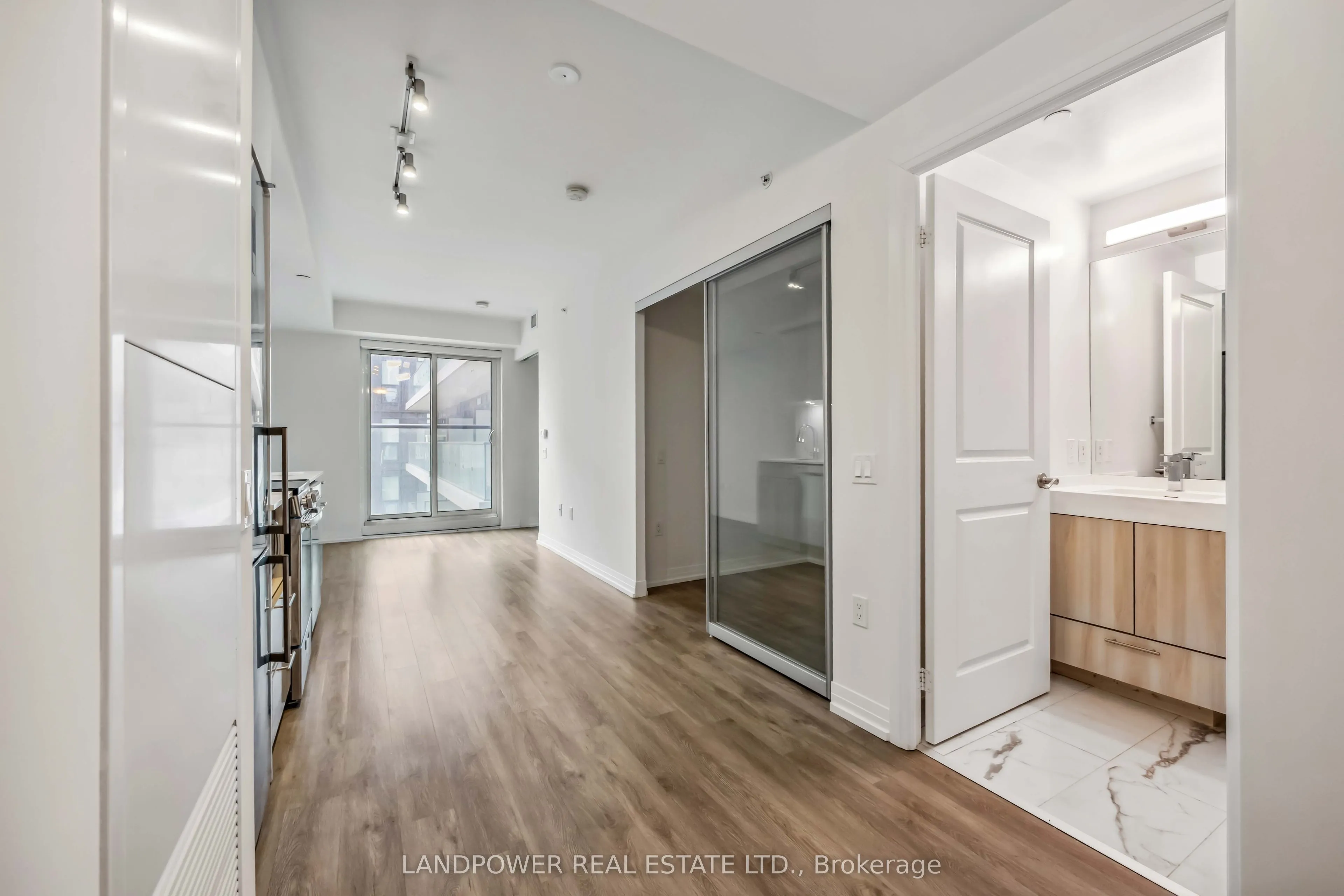 251 Jarvis Street #1435