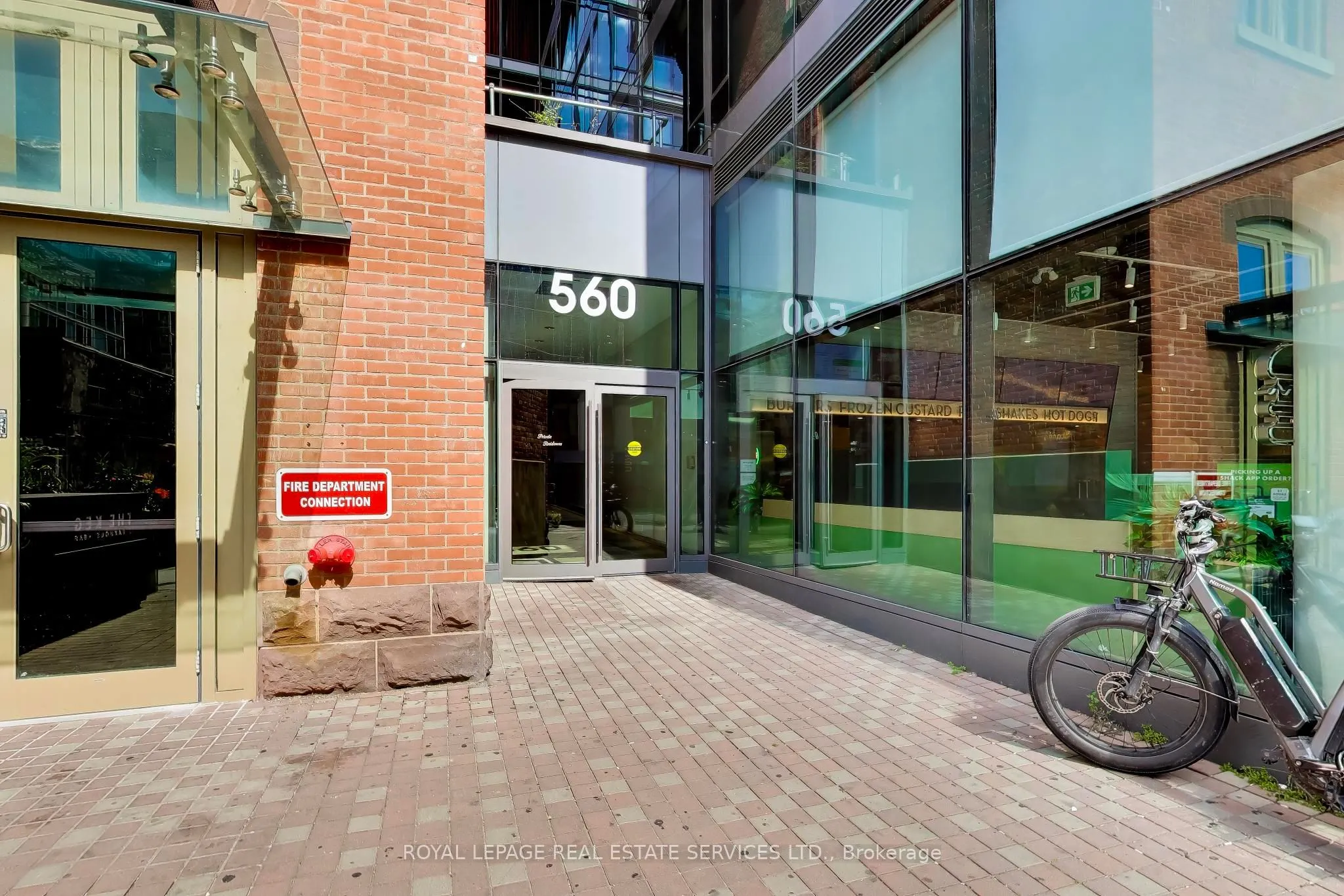 560 King Street W #626