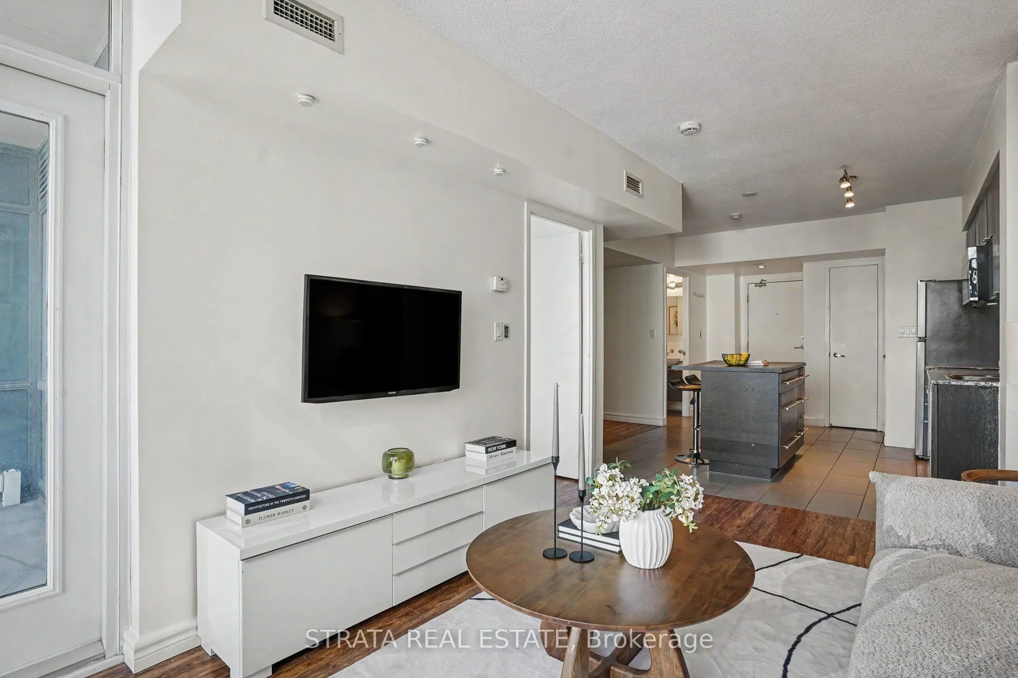 15 Fort York Boulevard #2708