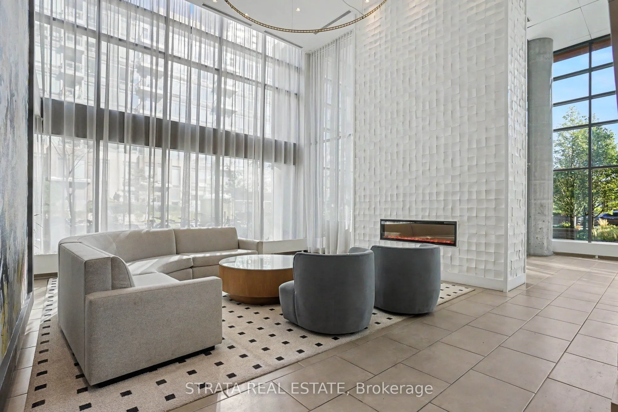 15 Fort York Boulevard #2708