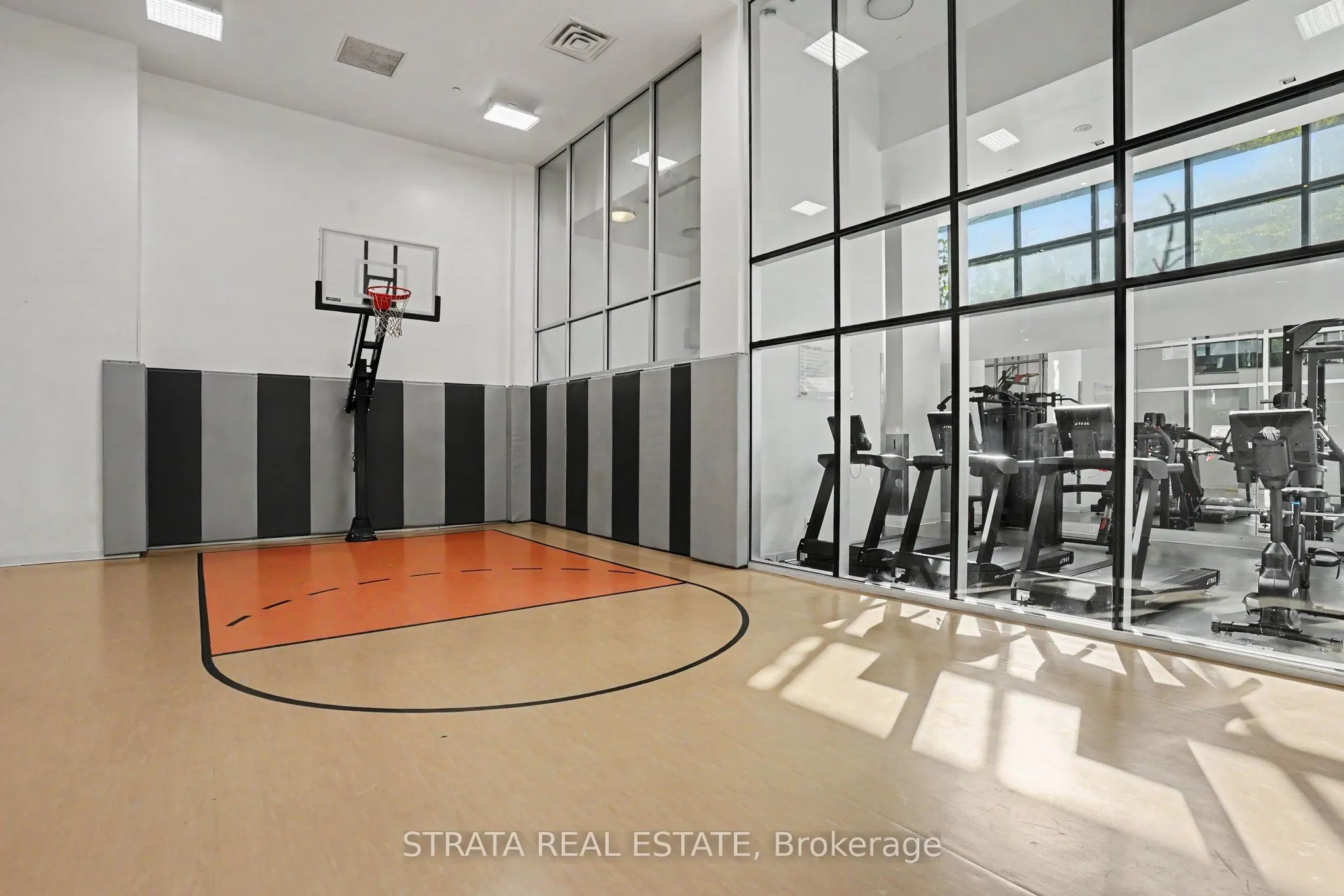 15 Fort York Boulevard #2708