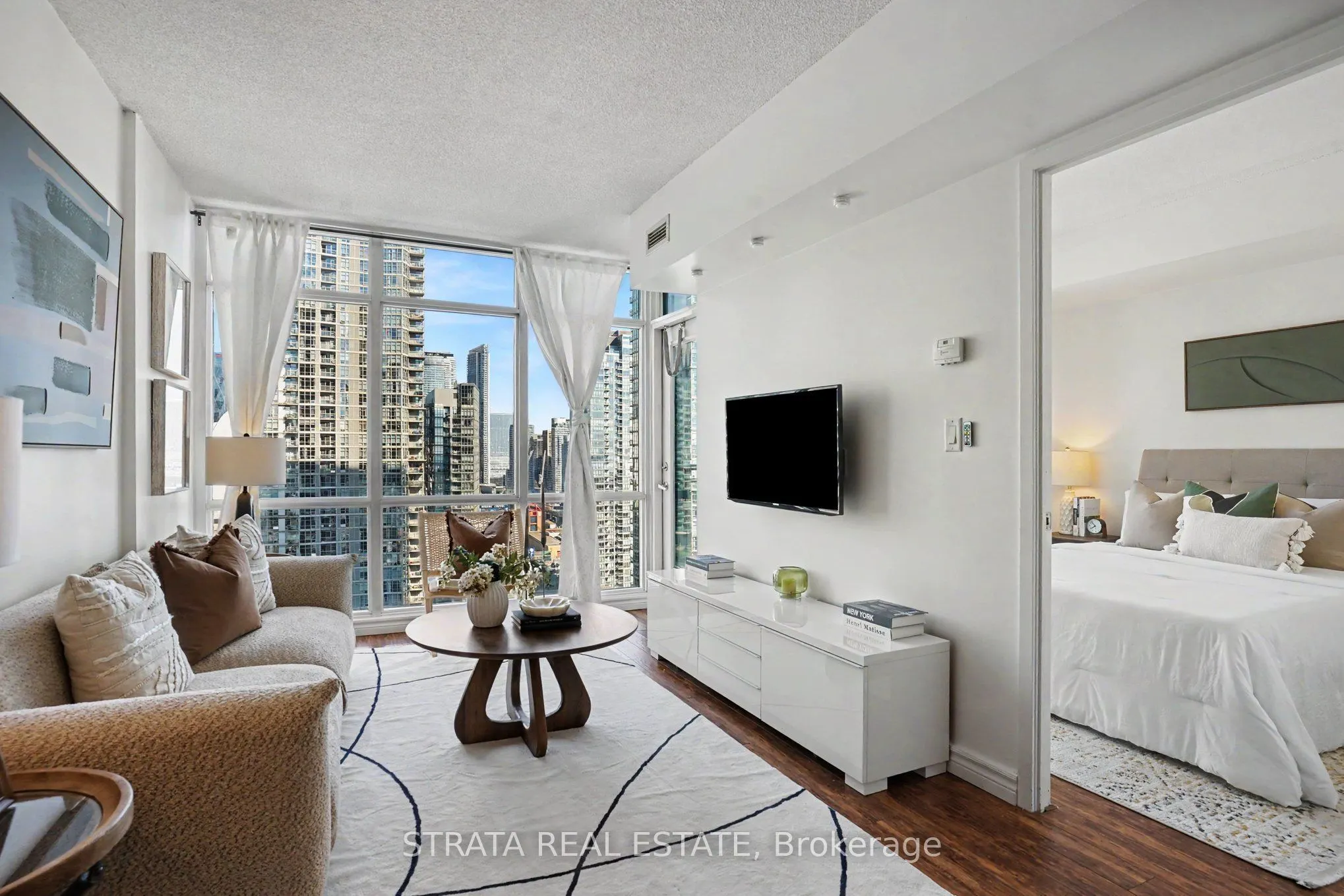 15 Fort York Boulevard #2708