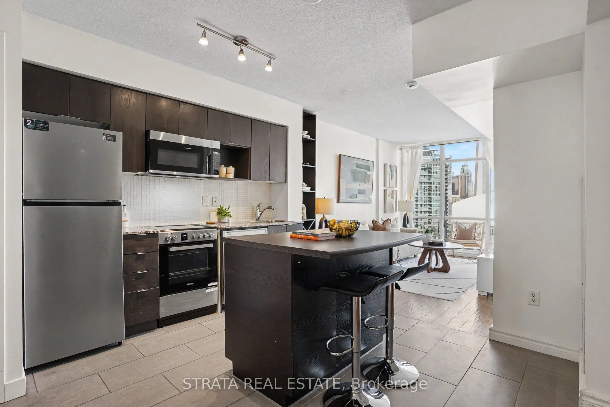 15 Fort York Boulevard #2708