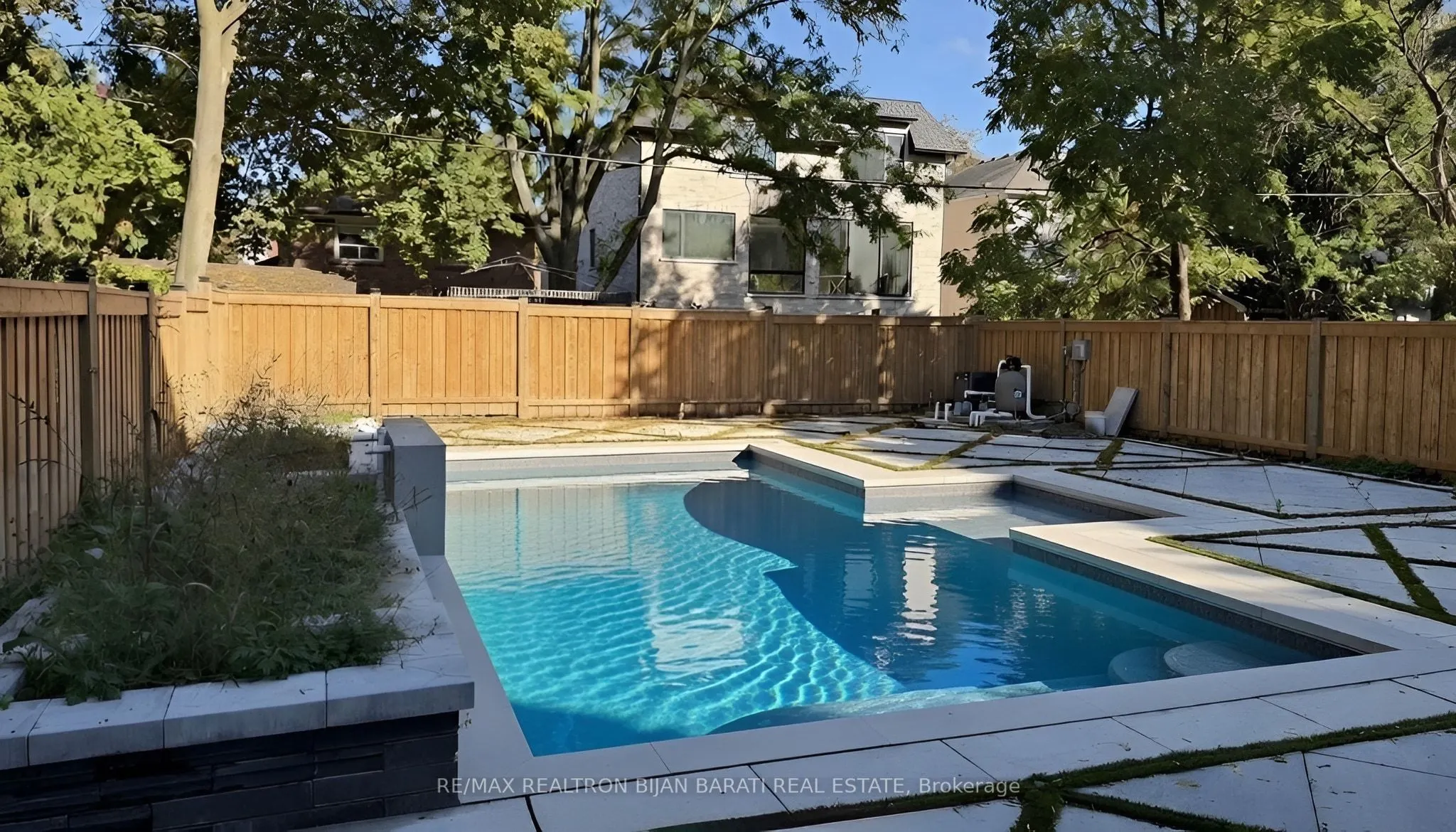 164 Norton Avenue