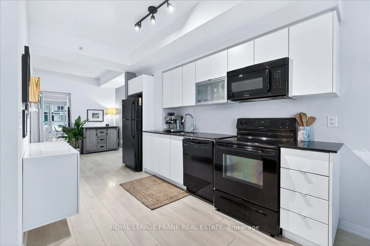 150 East Liberty Street #405