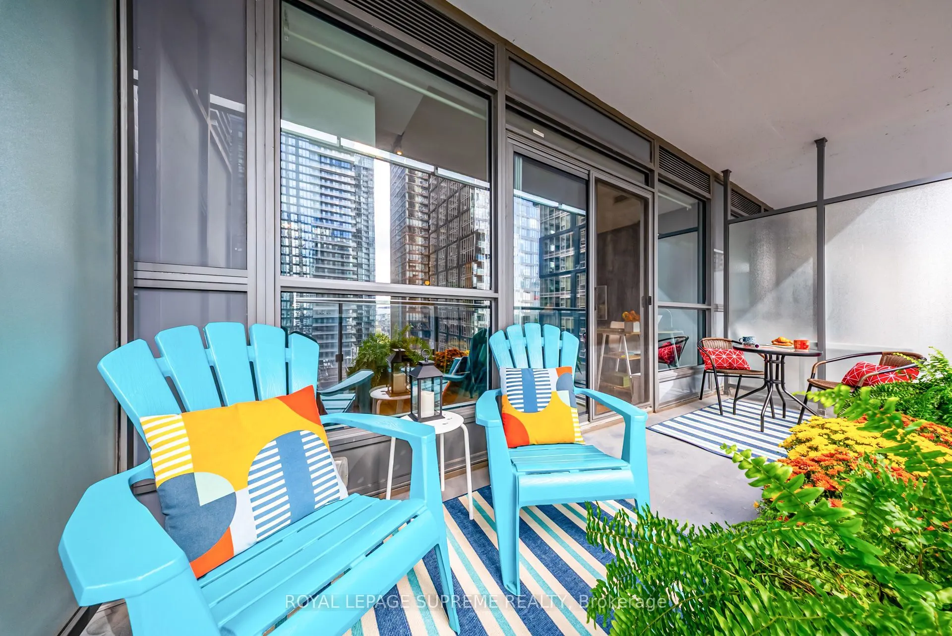 8 Mercer Street #1710