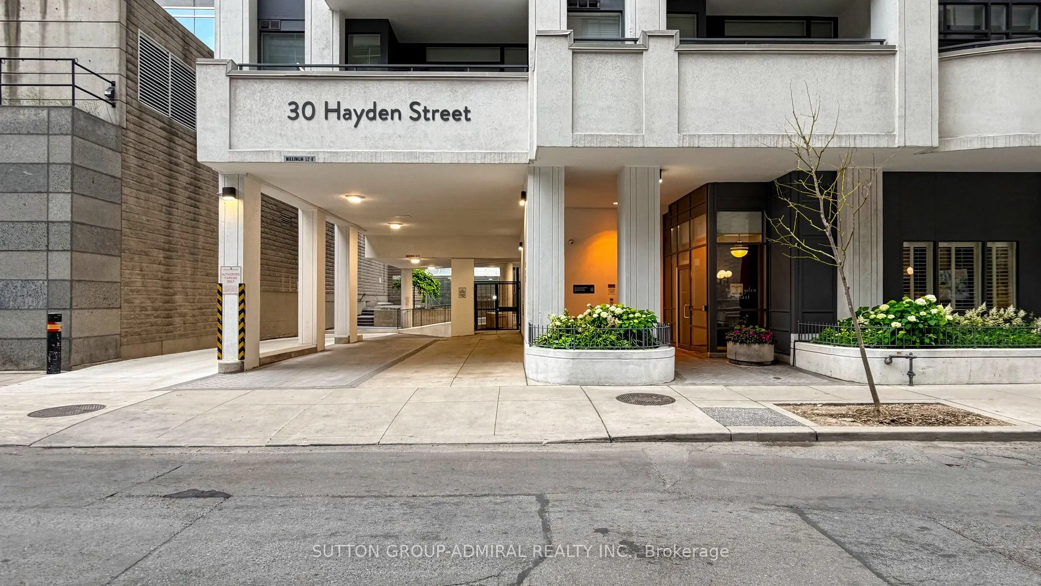 30 Hayden Street #701