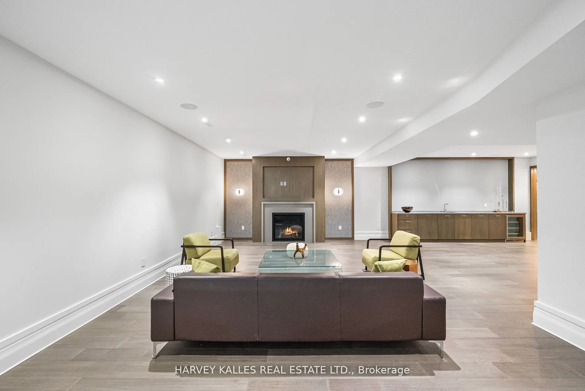 163 Cortleigh Boulevard