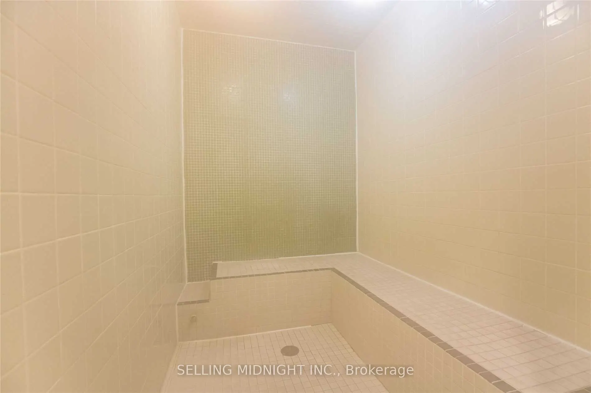 50 Lynn Wiilams Street #1103