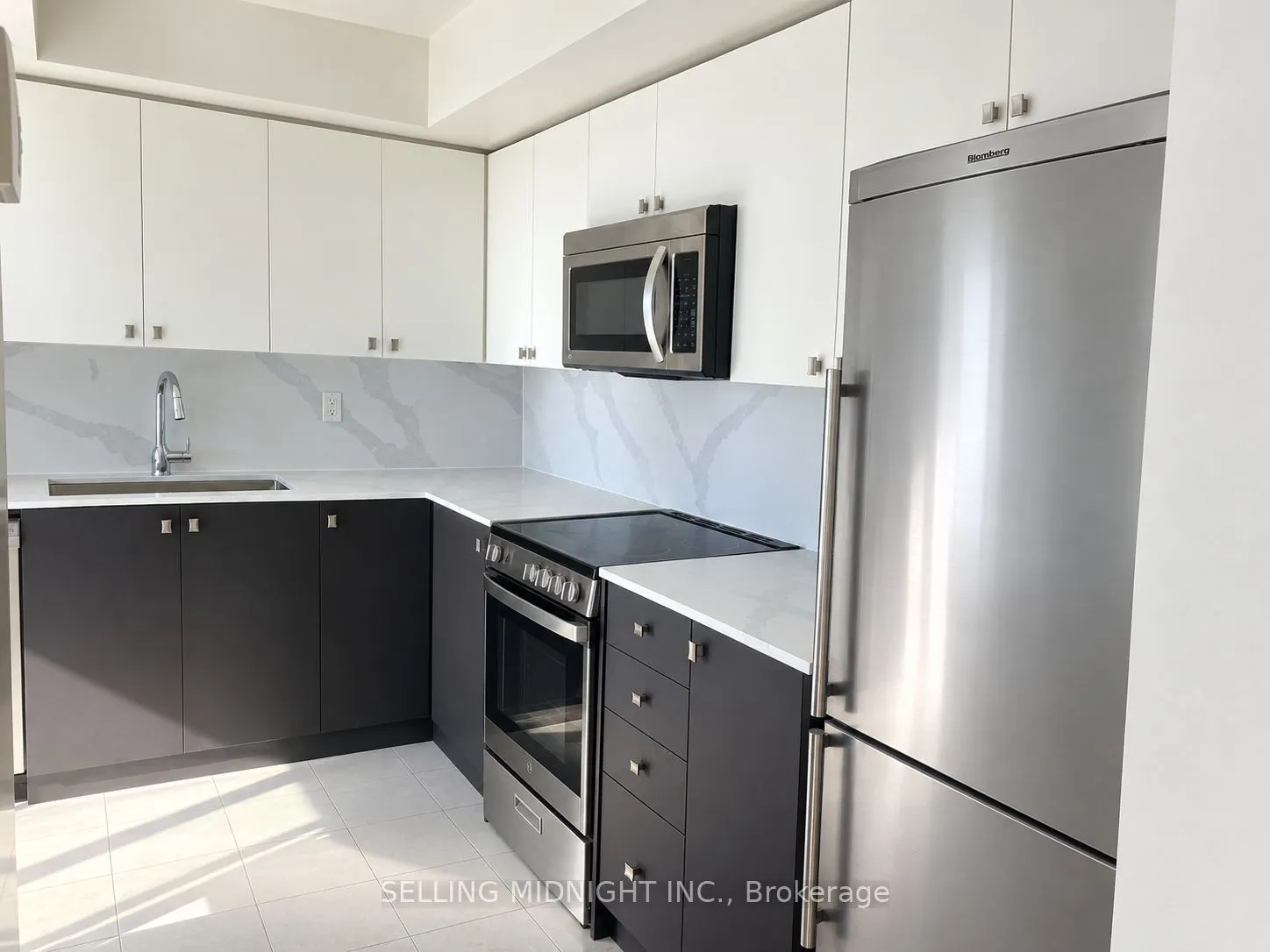 50 Lynn Wiilams Street #1103