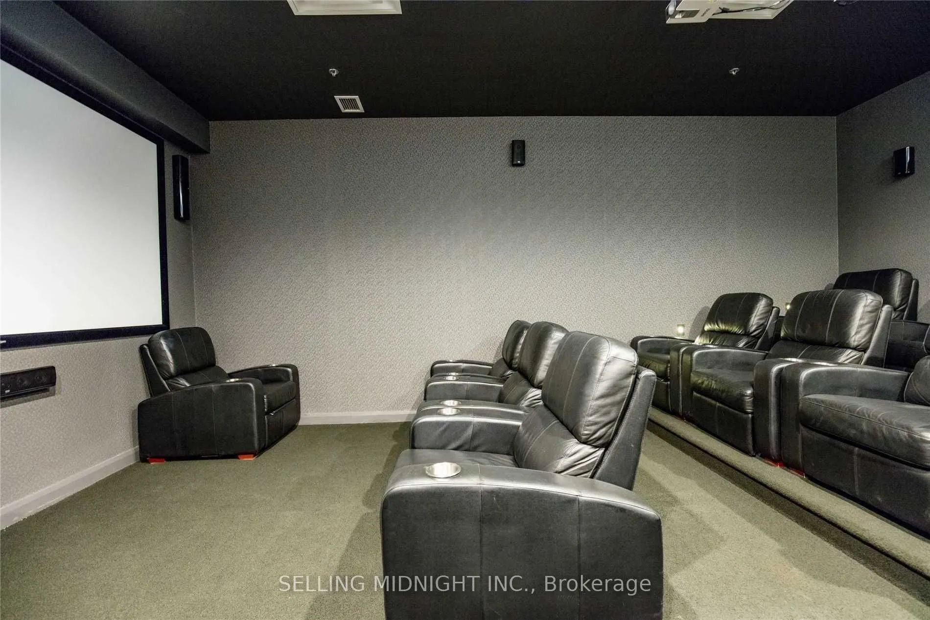 50 Lynn Wiilams Street #1103