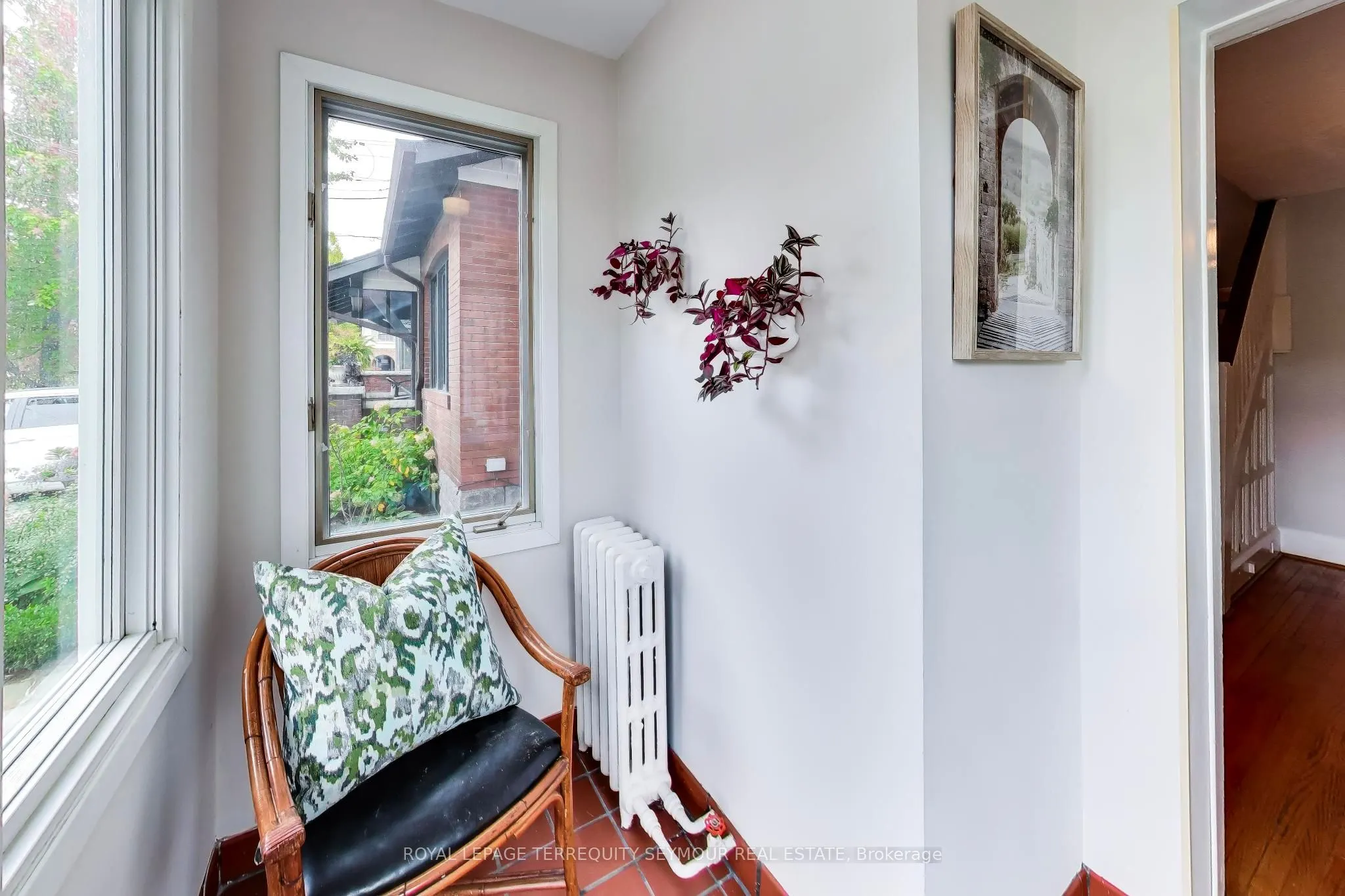 105 Clifton Road