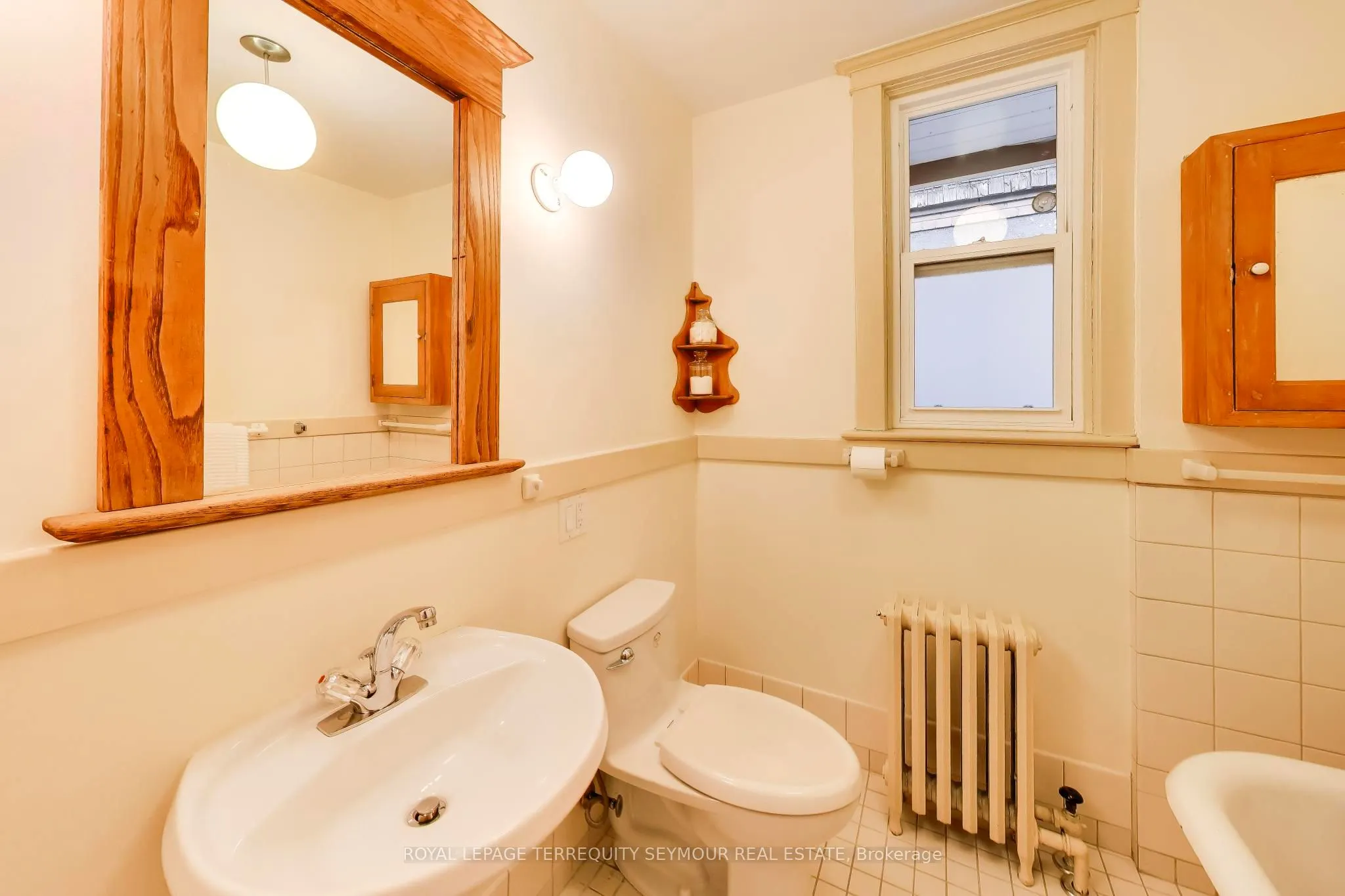 105 Clifton Road