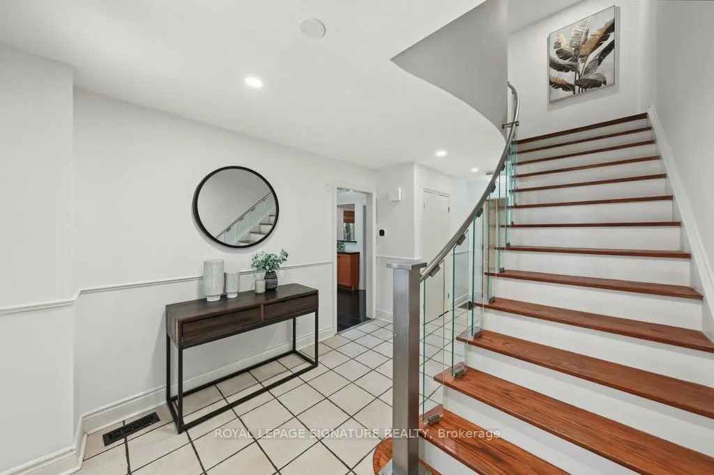 45 Chipwood Crescent