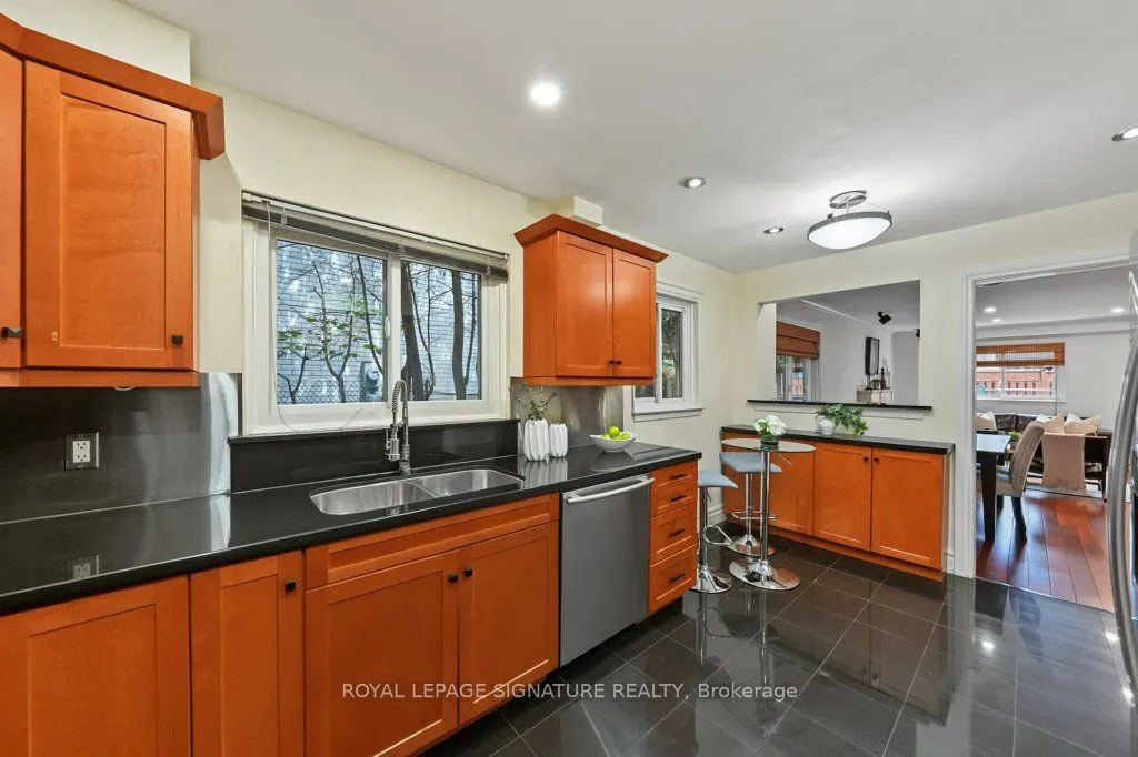 45 Chipwood Crescent