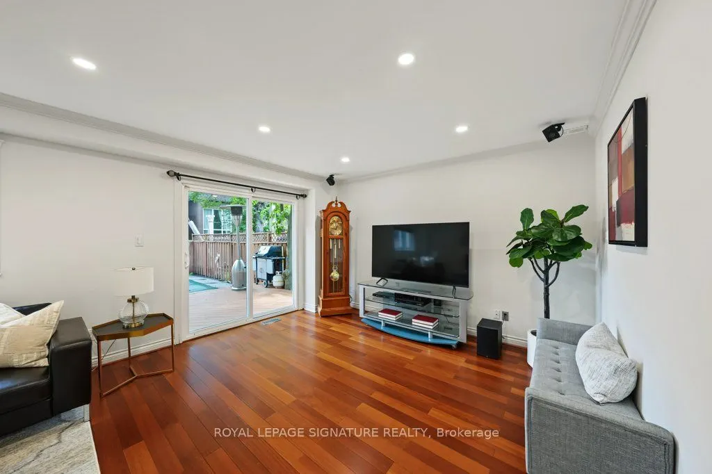 45 Chipwood Crescent