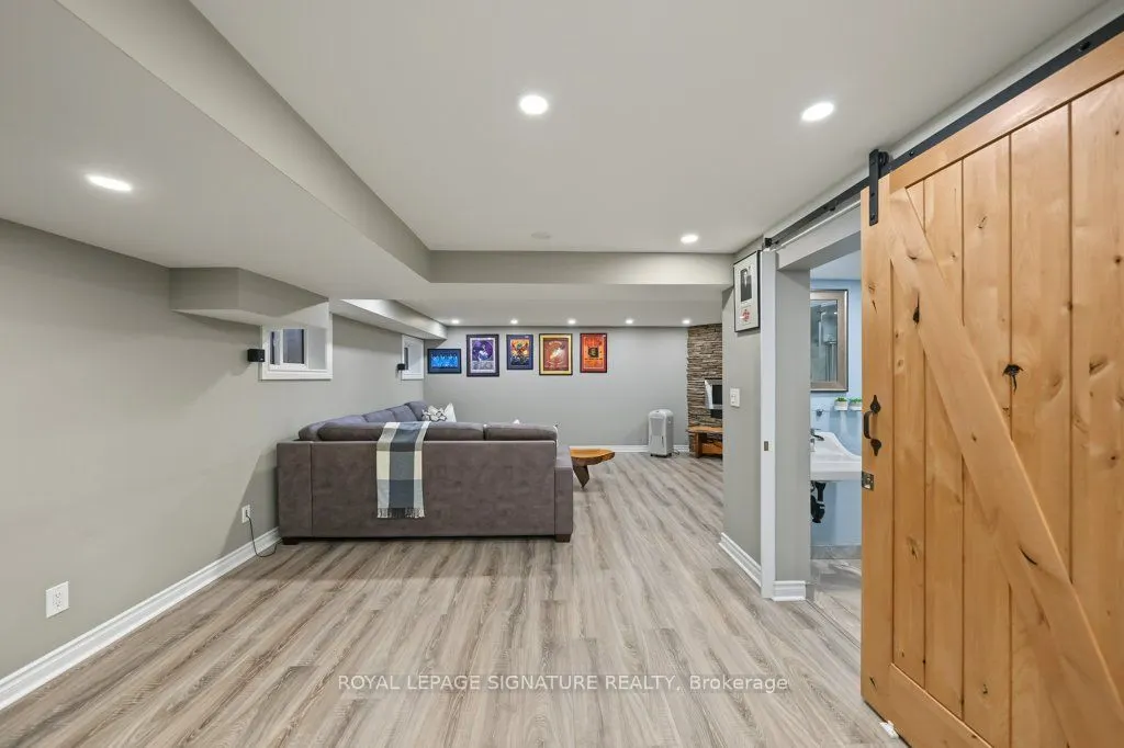 45 Chipwood Crescent