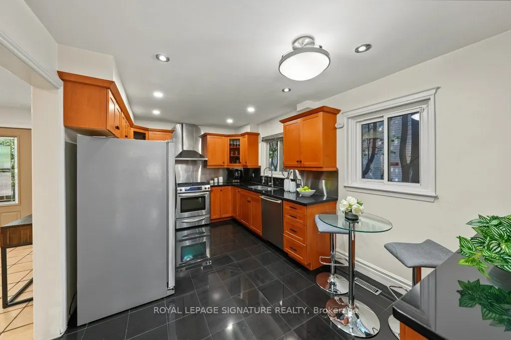 45 Chipwood Crescent