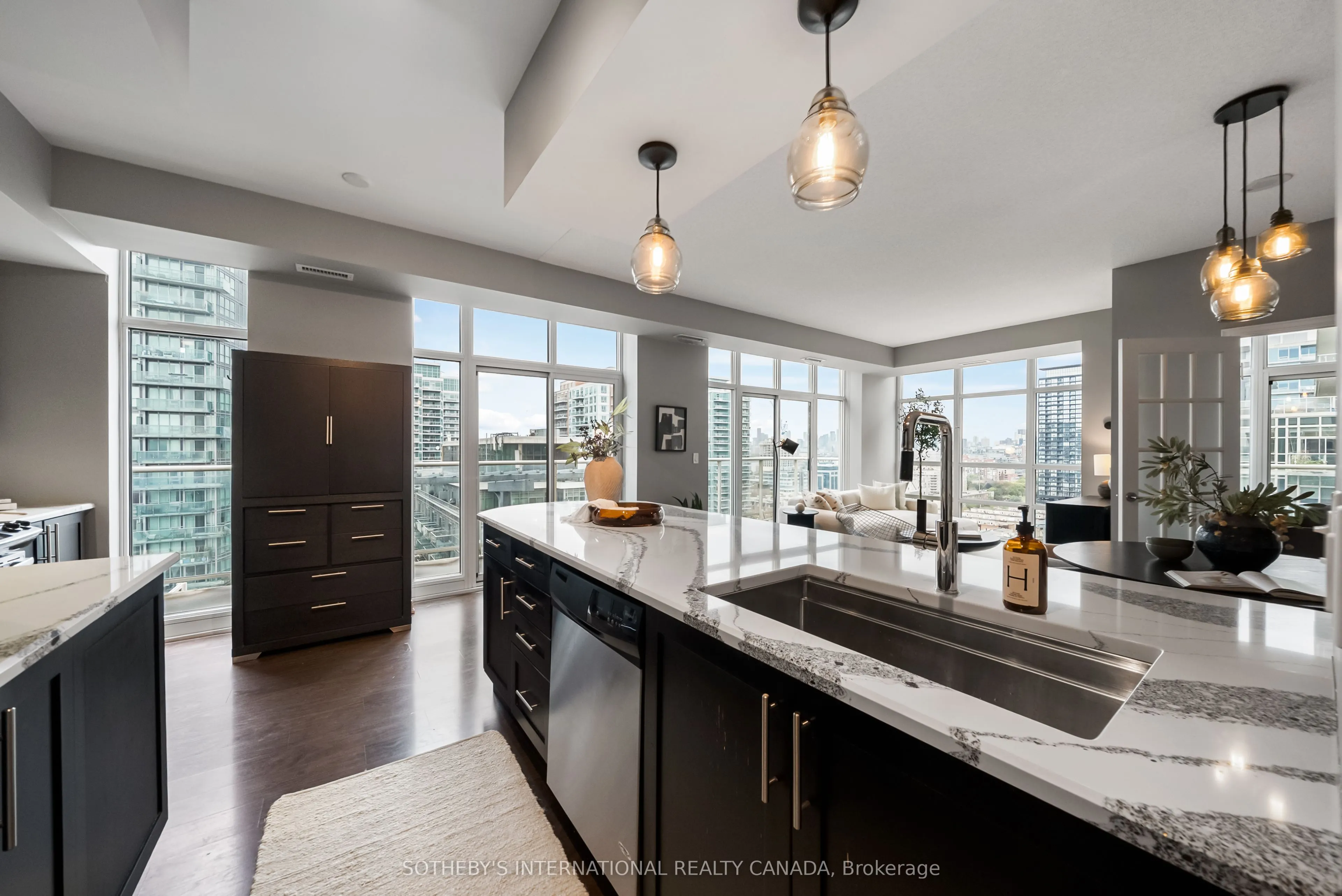 85 East Liberty Street #1913