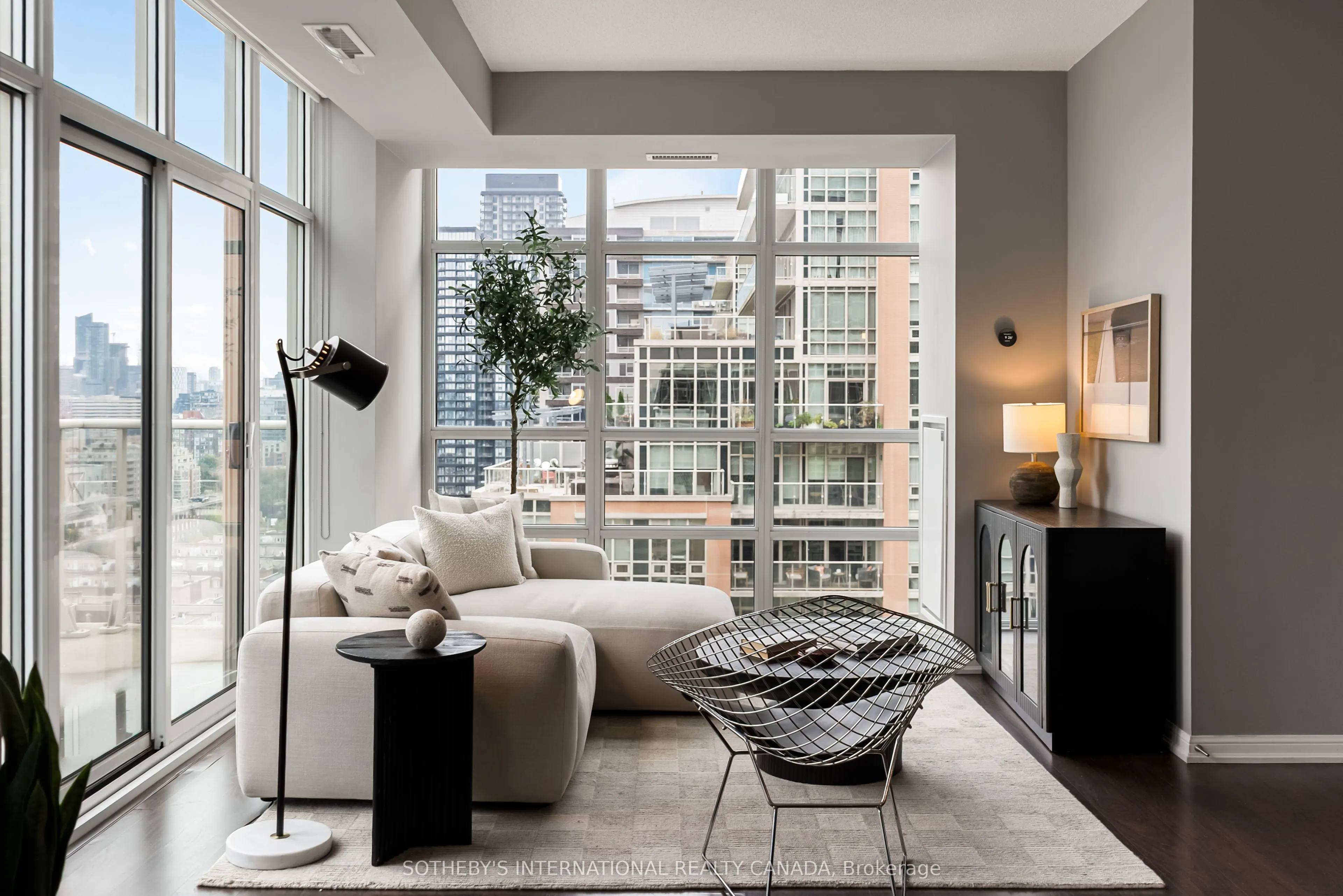 85 East Liberty Street #1913