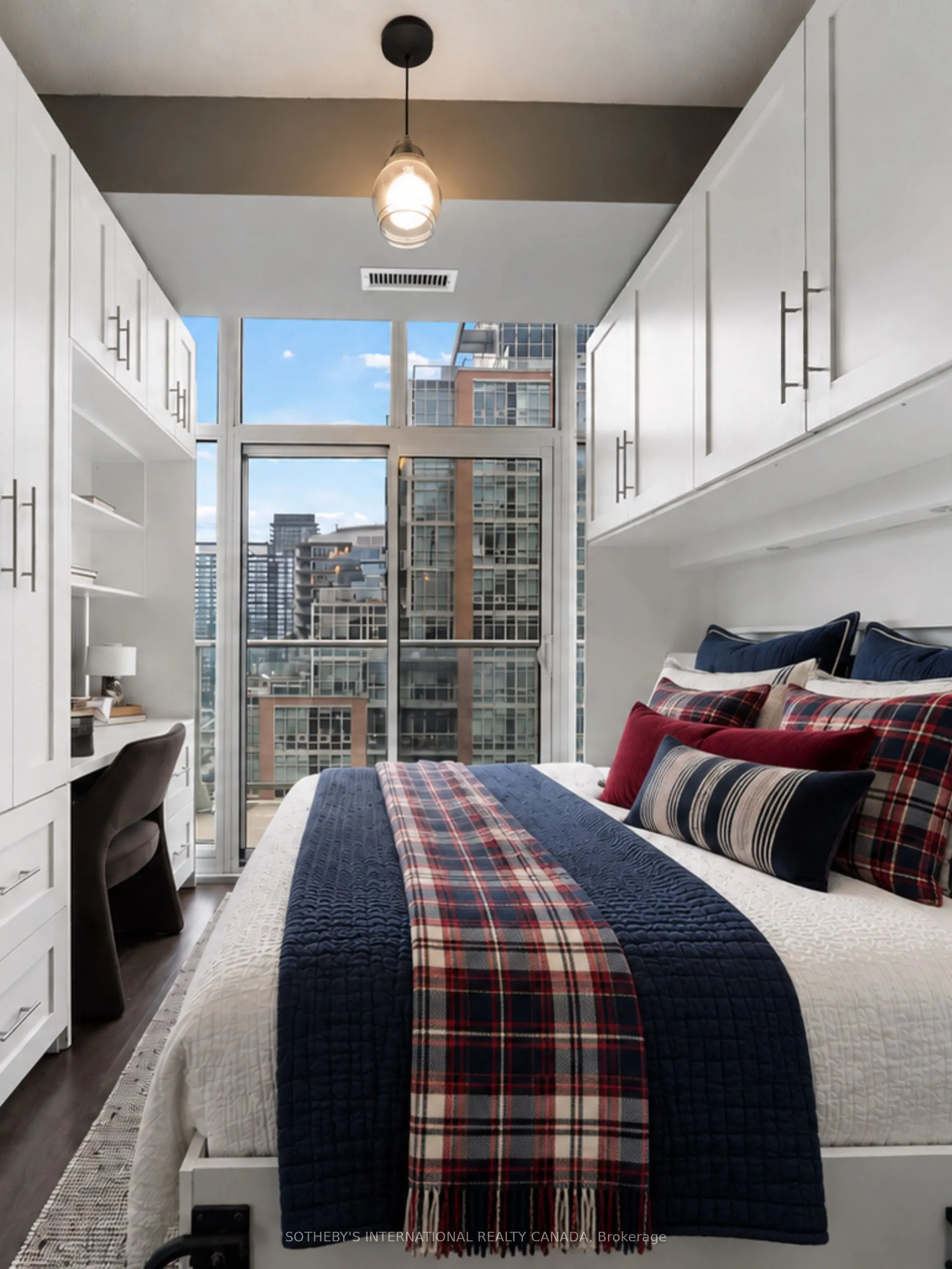 85 East Liberty Street #1913
