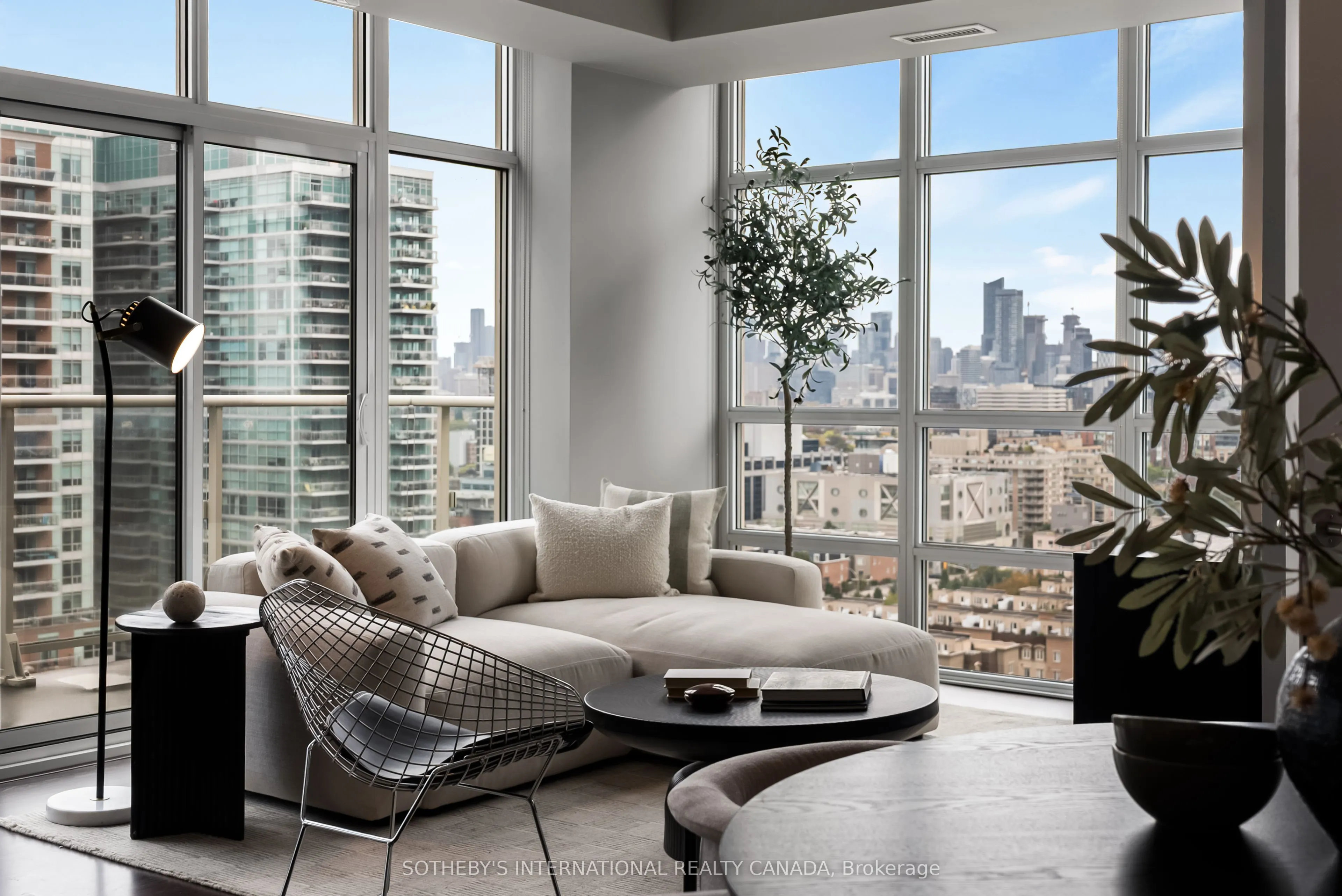 85 East Liberty Street #1913