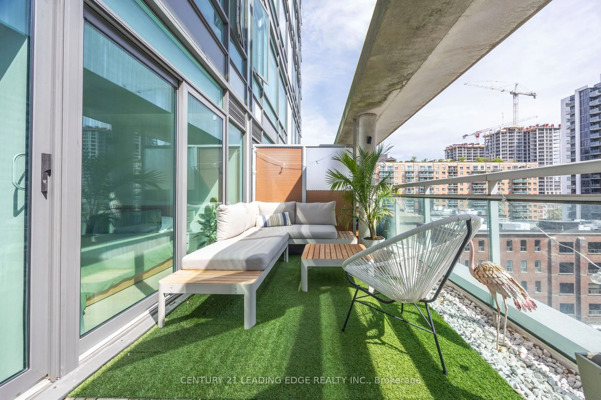 333 Adelaide Street E #903