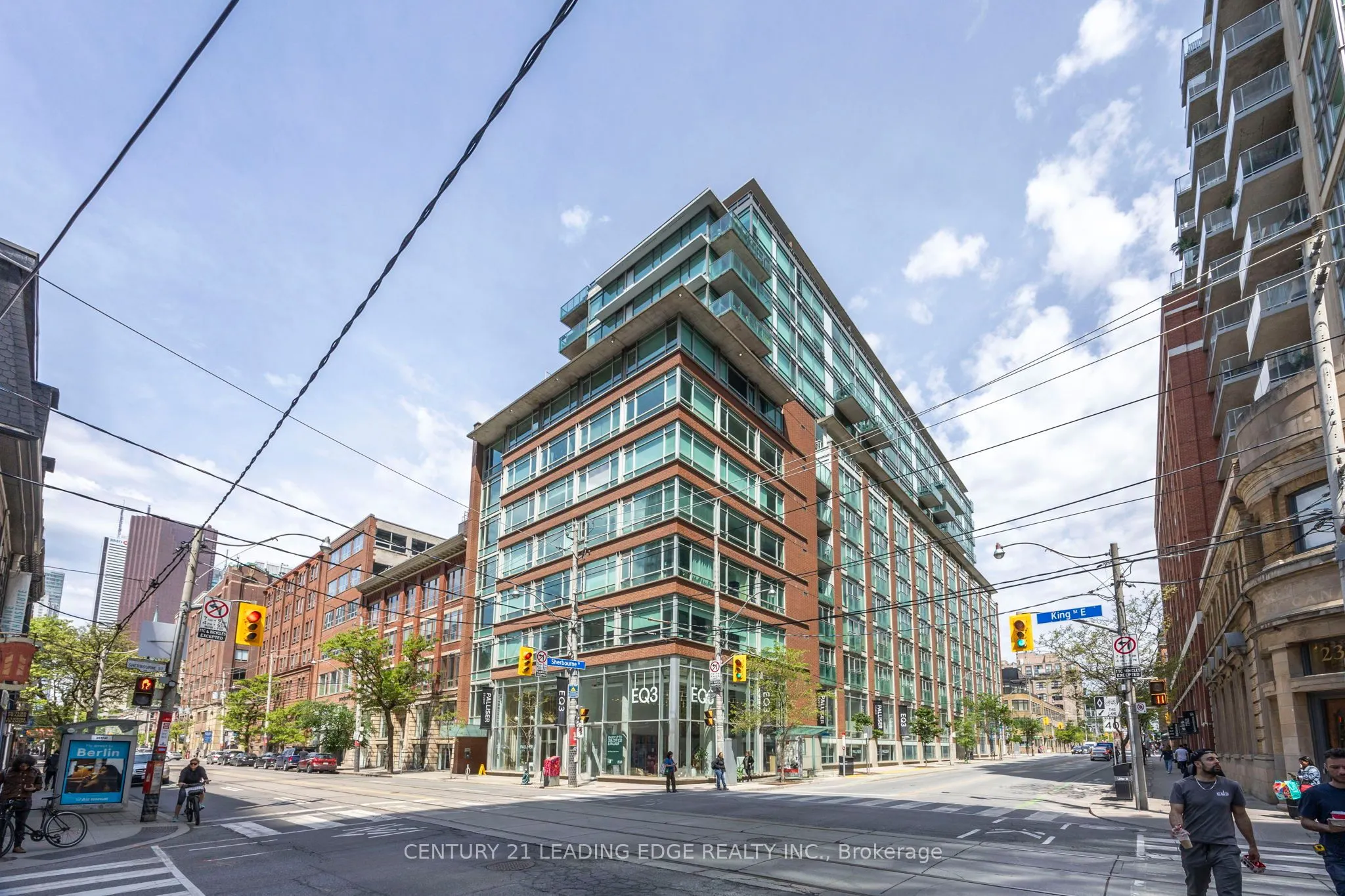 333 Adelaide Street E #903