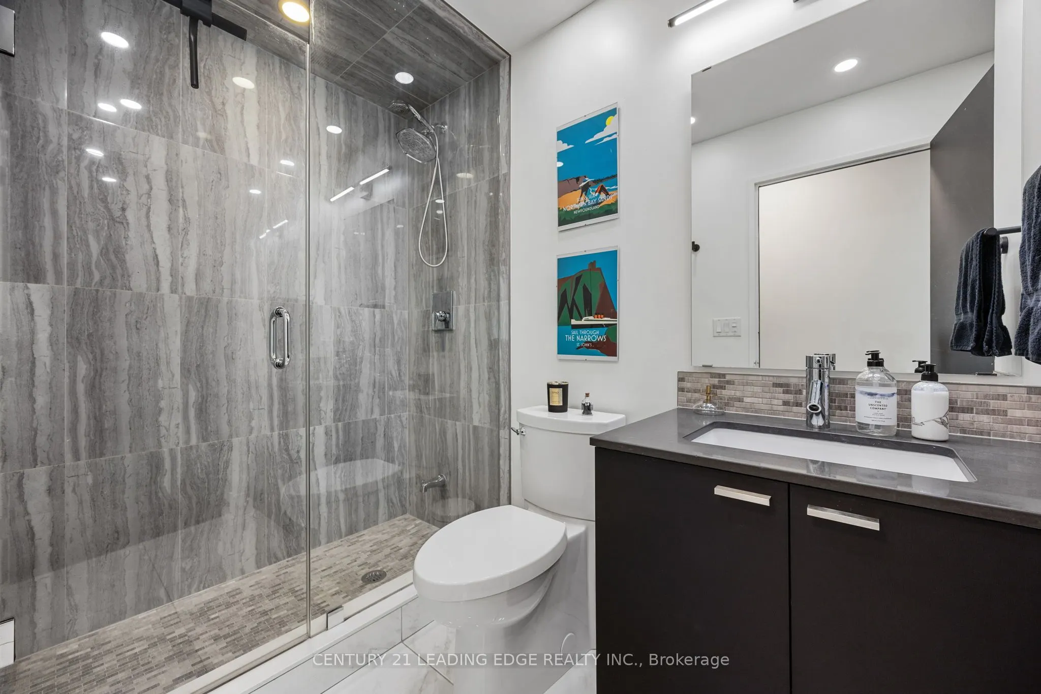 333 Adelaide Street E #903