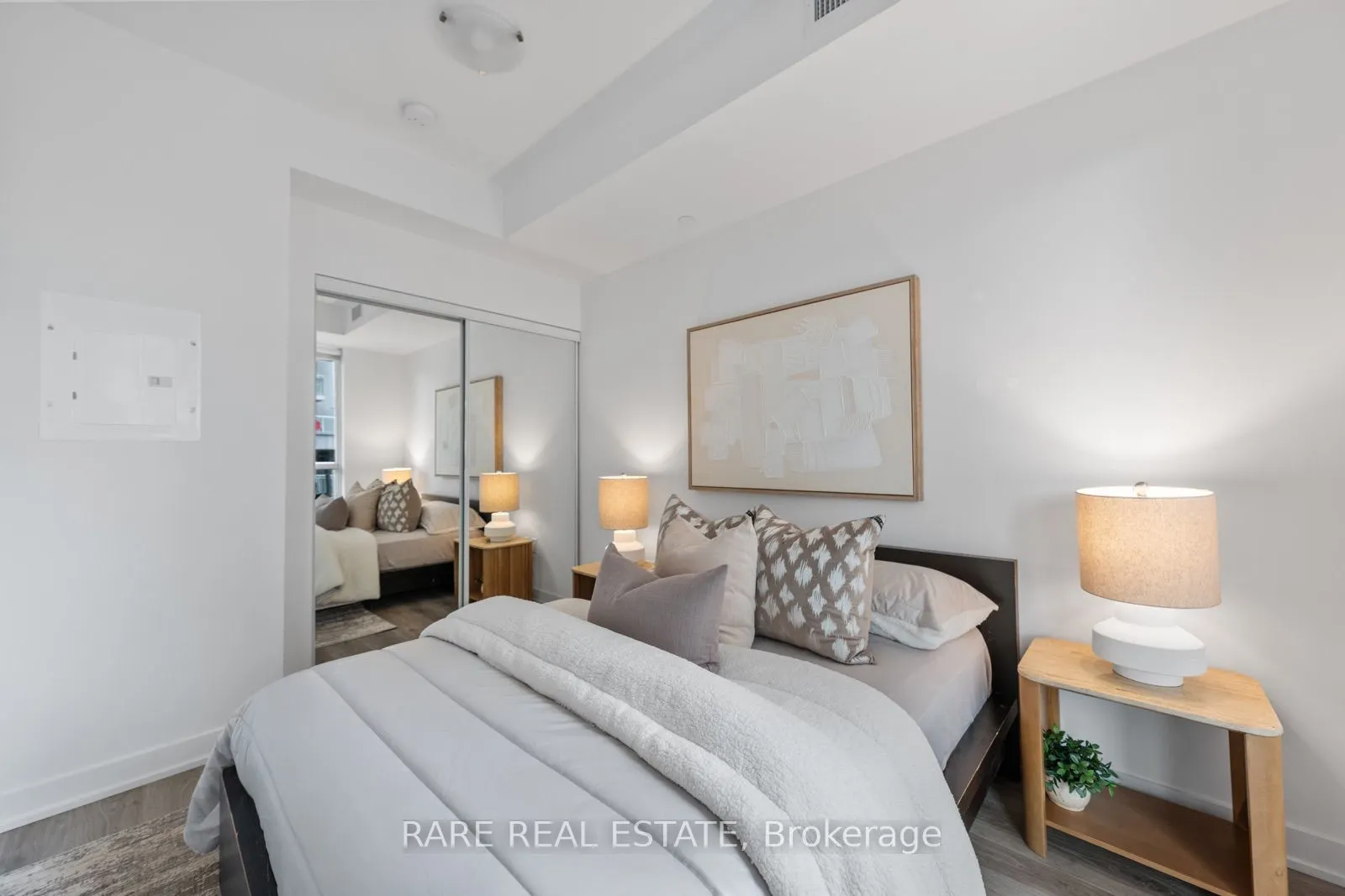 38 Iannuzzi Street #528