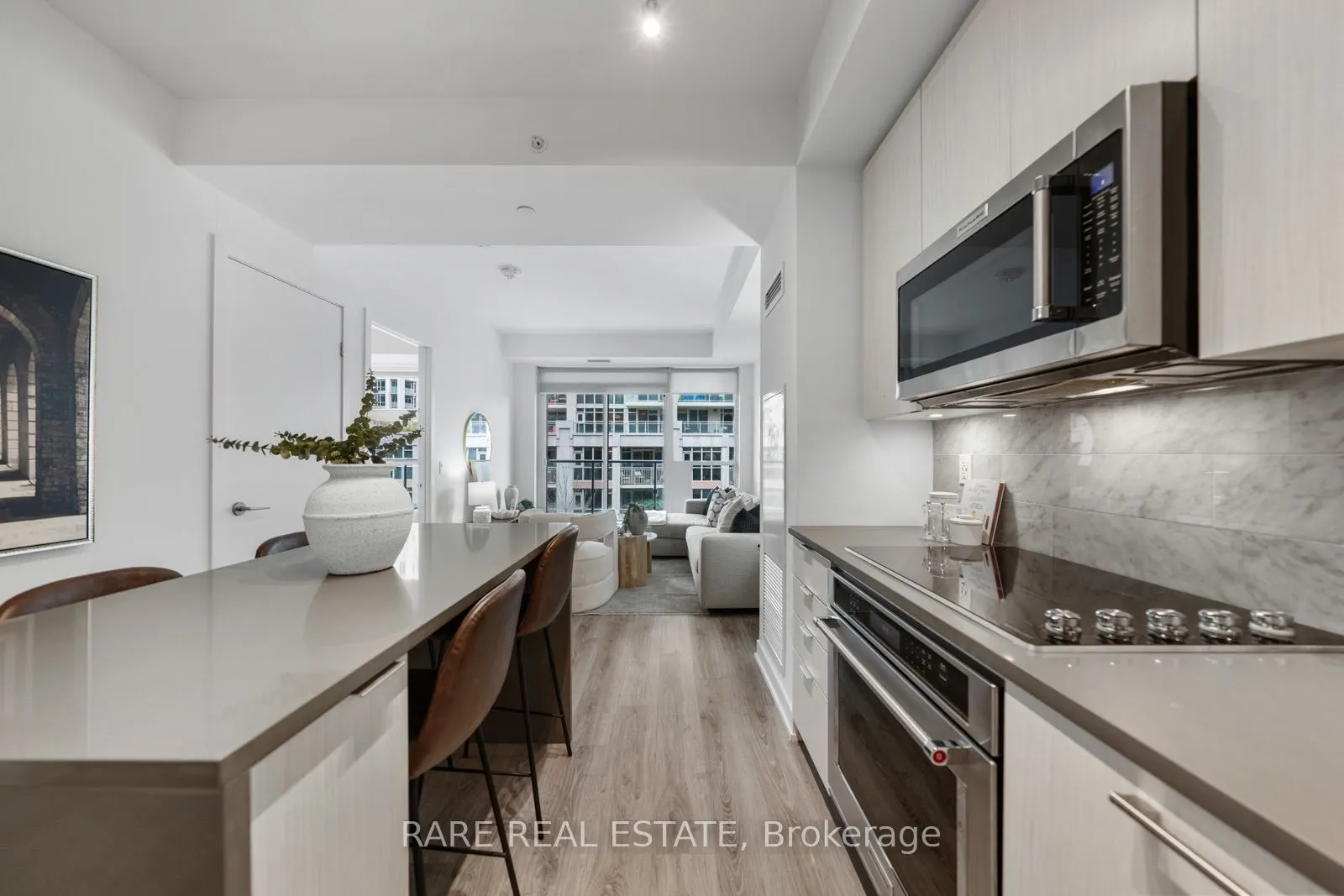 38 Iannuzzi Street #528