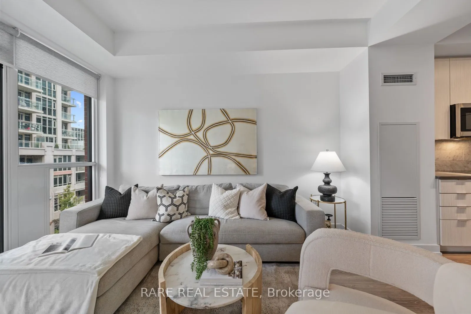 38 Iannuzzi Street #528