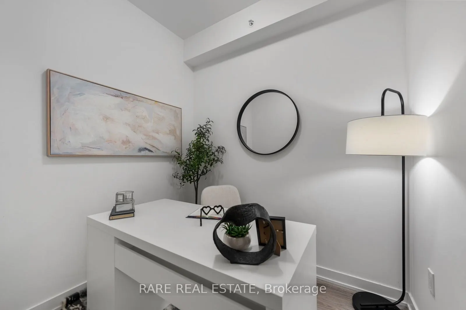 38 Iannuzzi Street #528