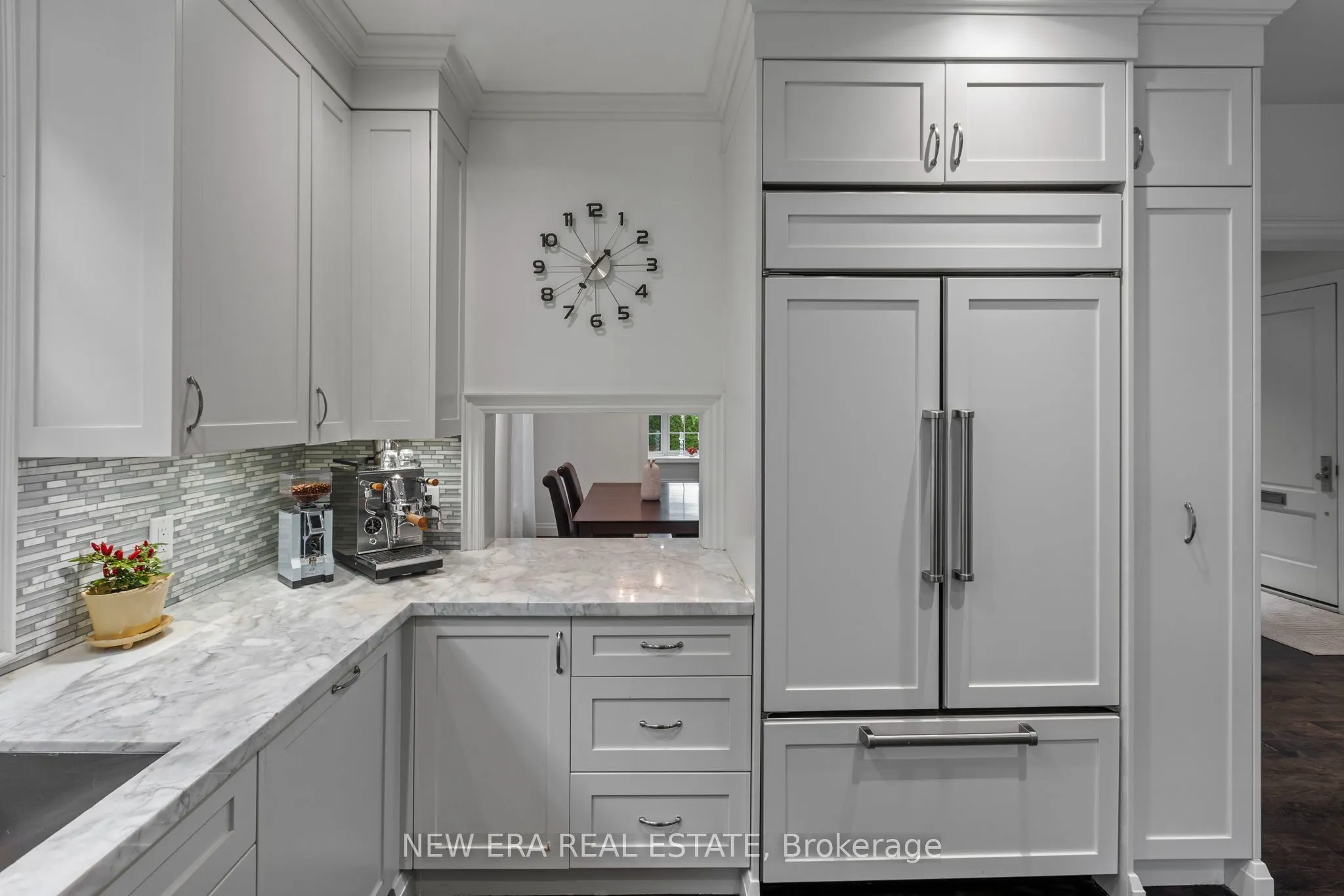 171 Glengrove Avenue W