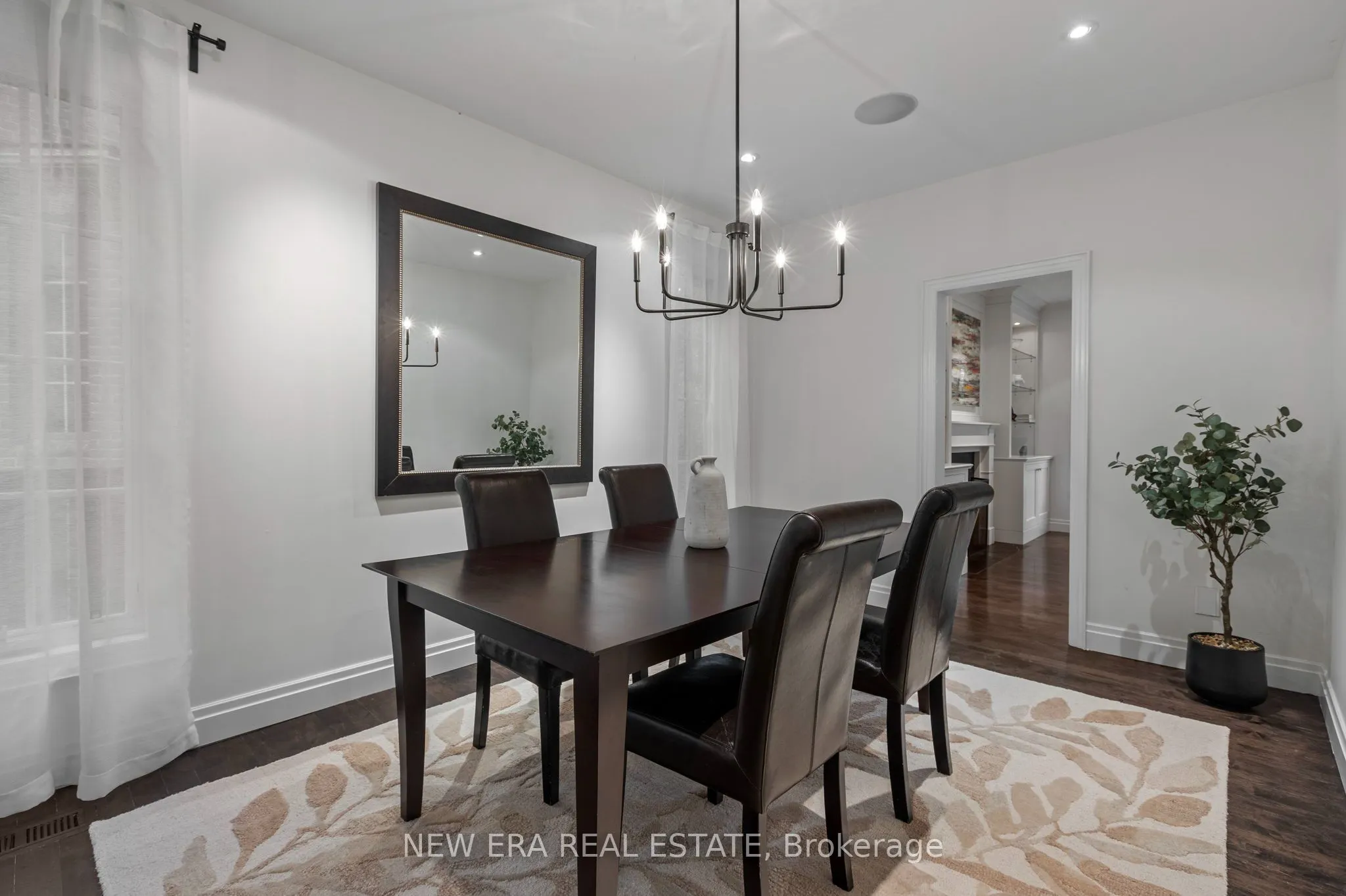 171 Glengrove Avenue W