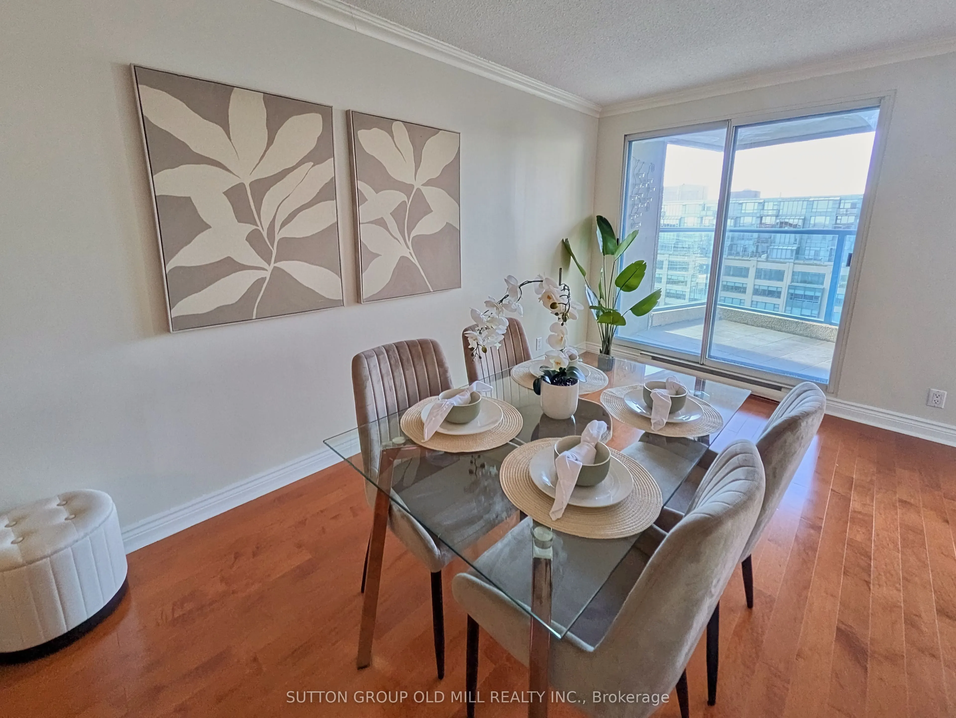 99 Harbour Square #1512