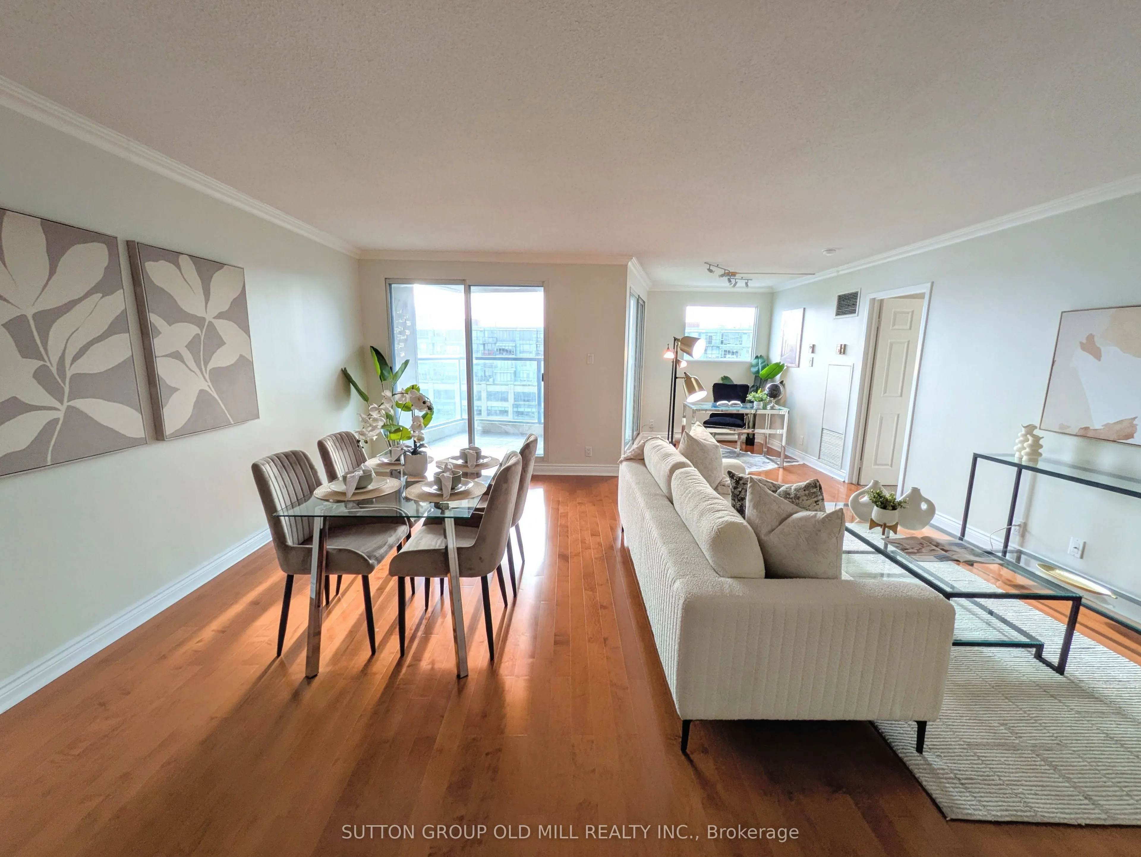 99 Harbour Square #1512