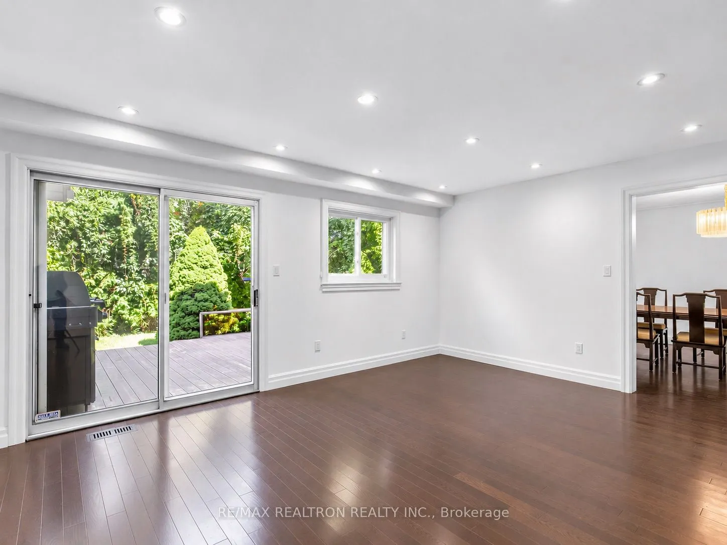 42 Apollo Drive