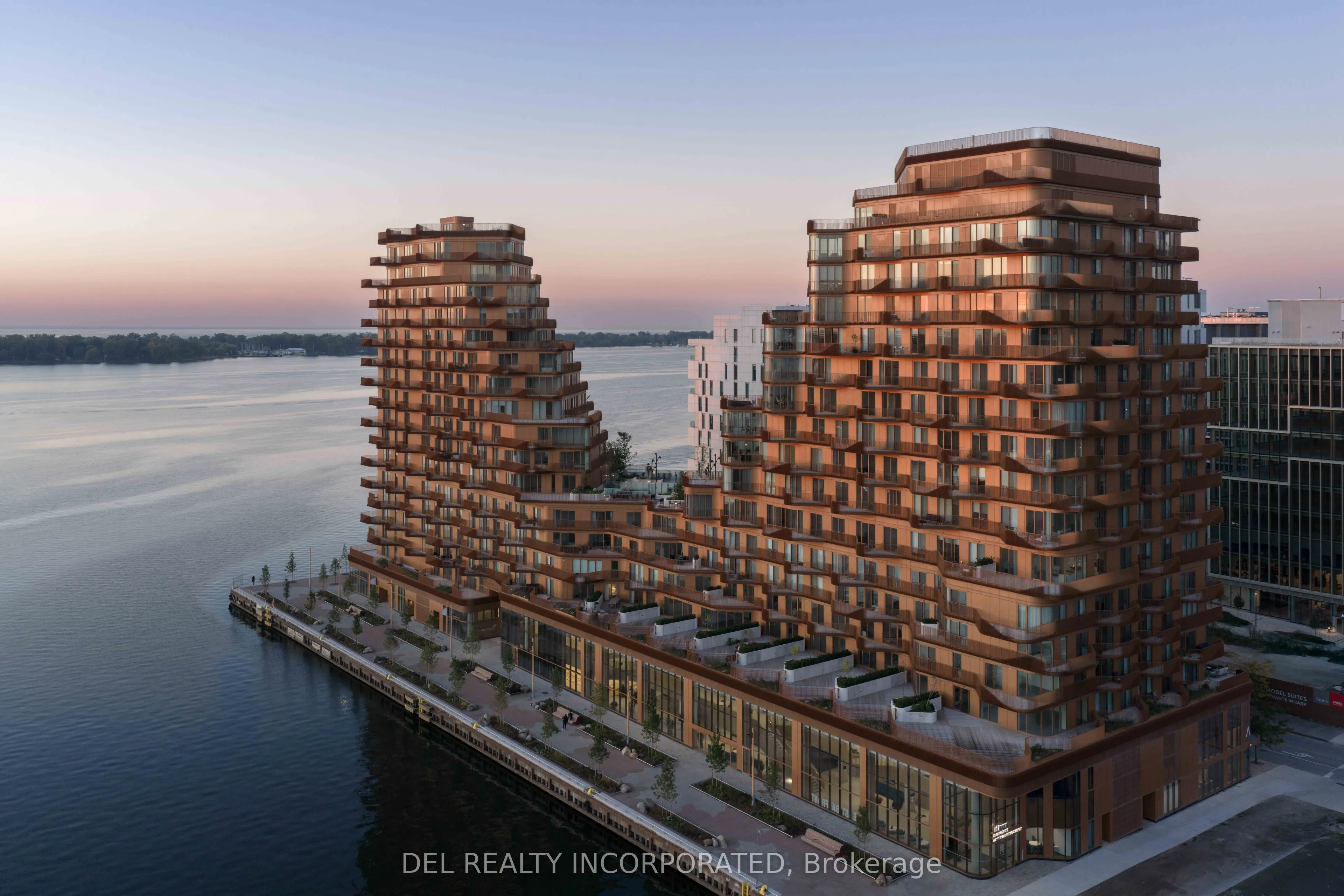 155 Merchants' Wharf #701