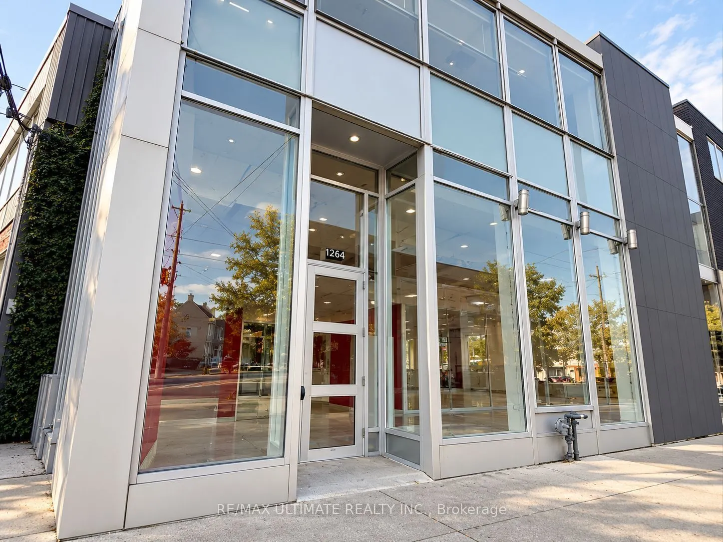 1269 Dundas Street W #Front Unit