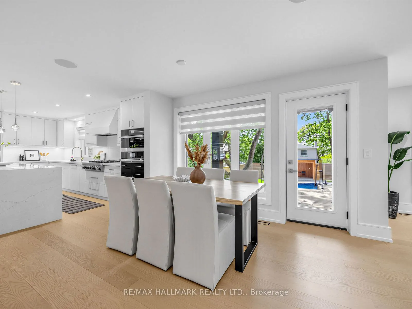 30 Kellythorne Drive