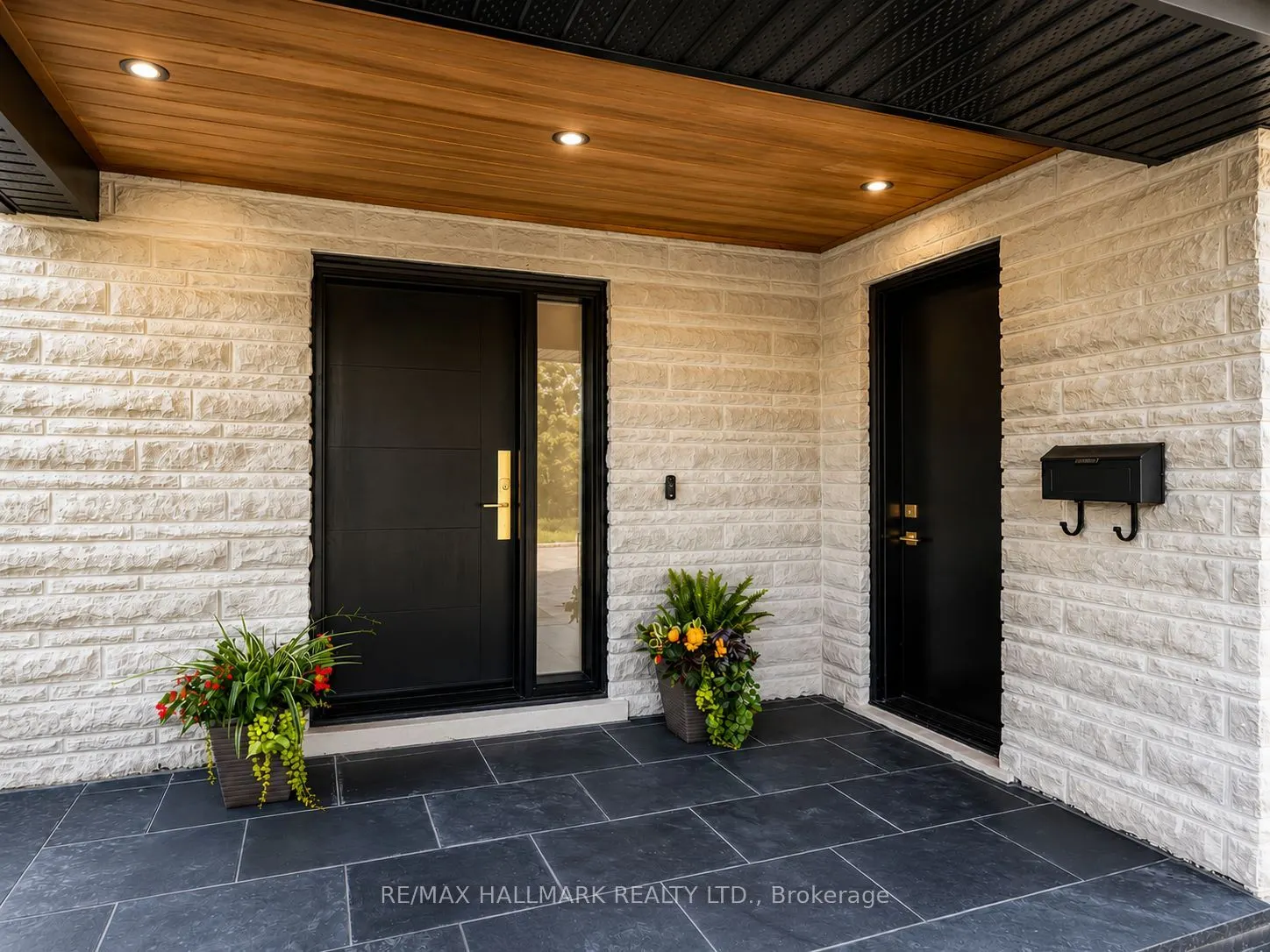 30 Kellythorne Drive