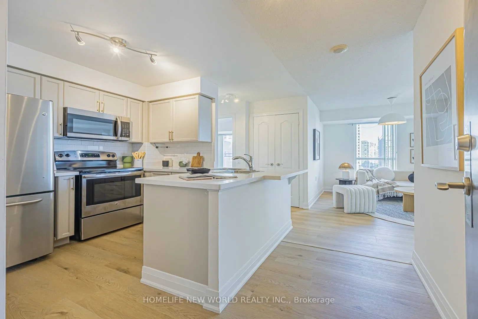 21 Hillcrest Avenue #1501