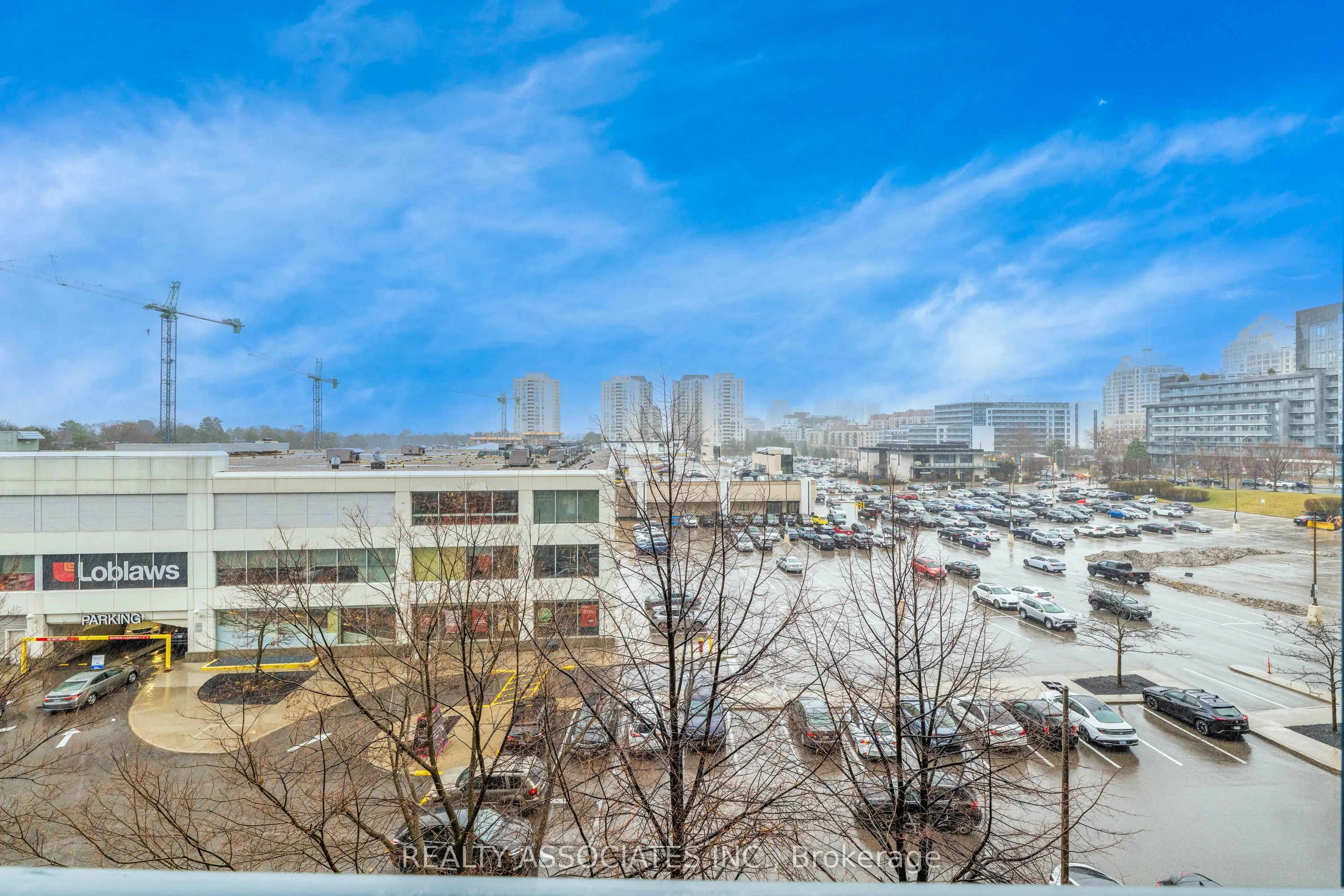 2885 Bayview Avenue #238