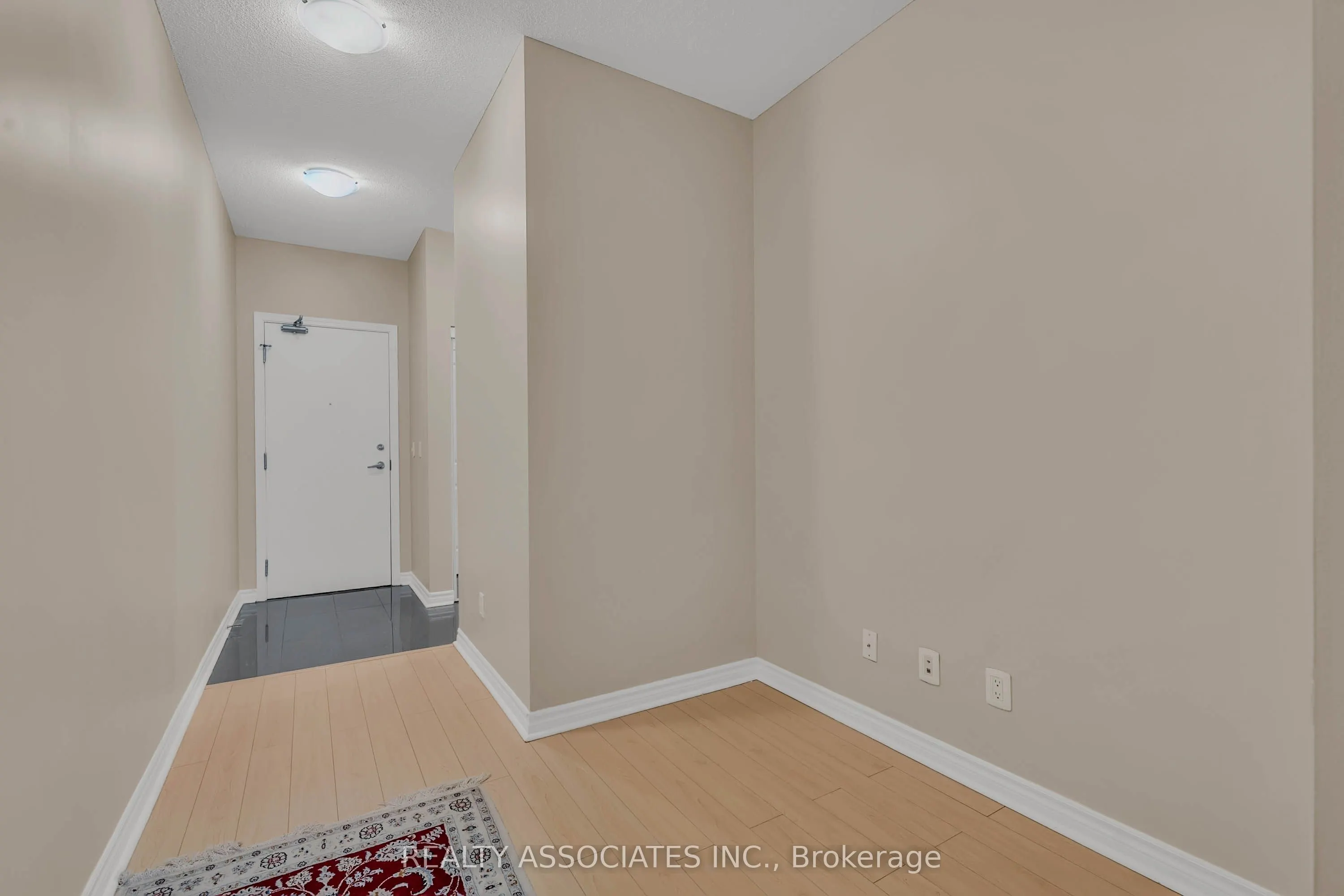 2885 Bayview Avenue #238