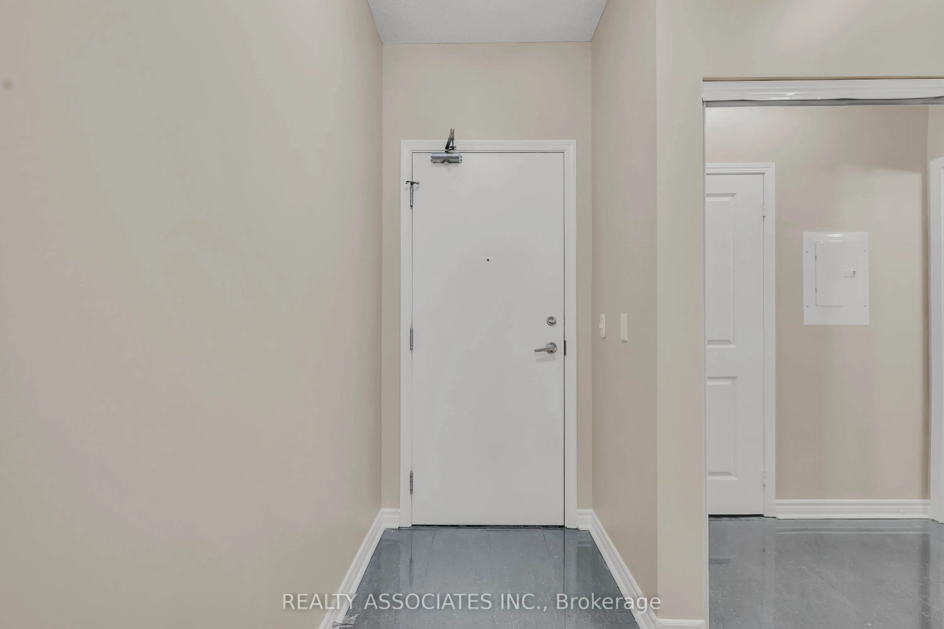 2885 Bayview Avenue #238
