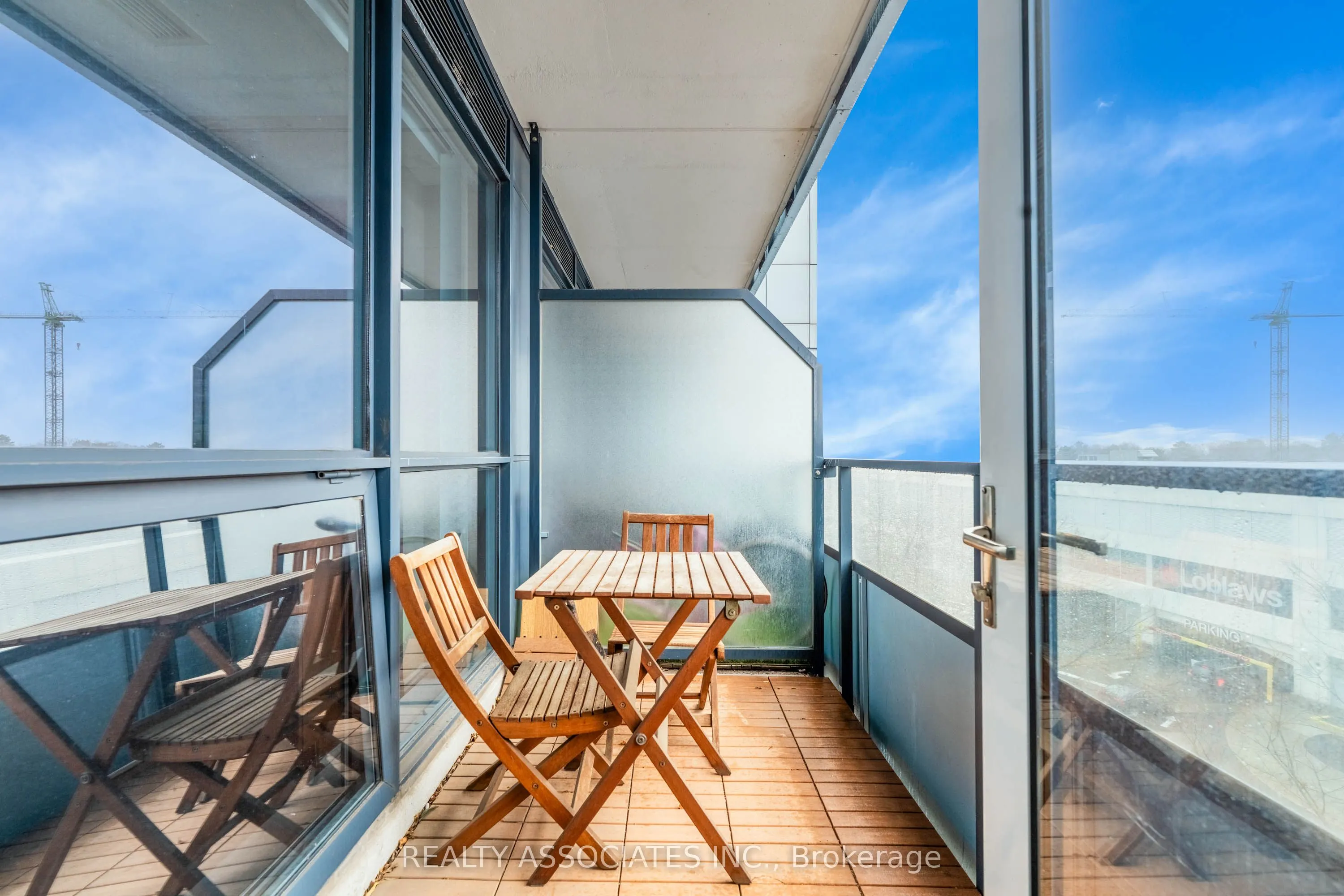 2885 Bayview Avenue #238