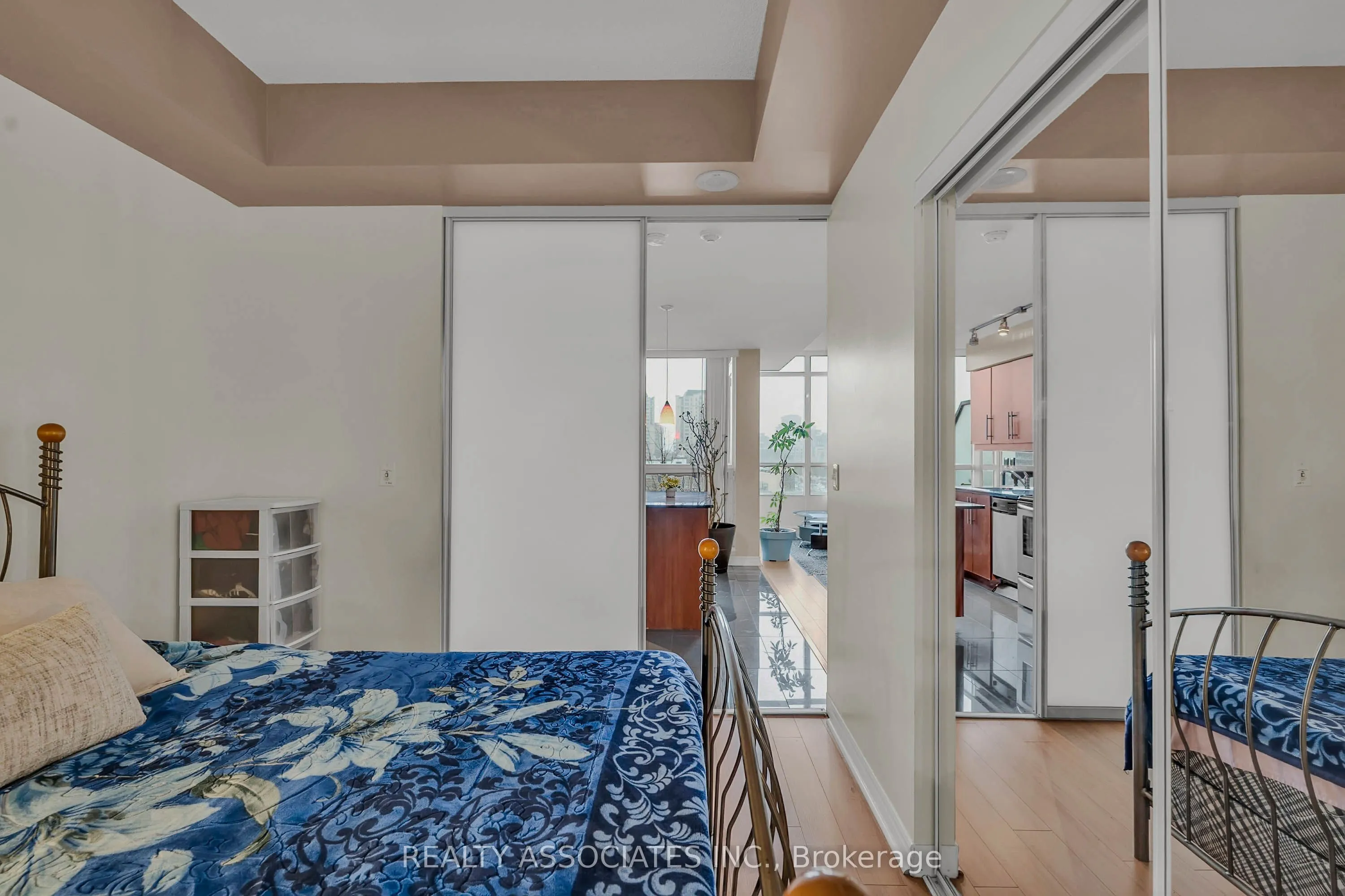2885 Bayview Avenue #238