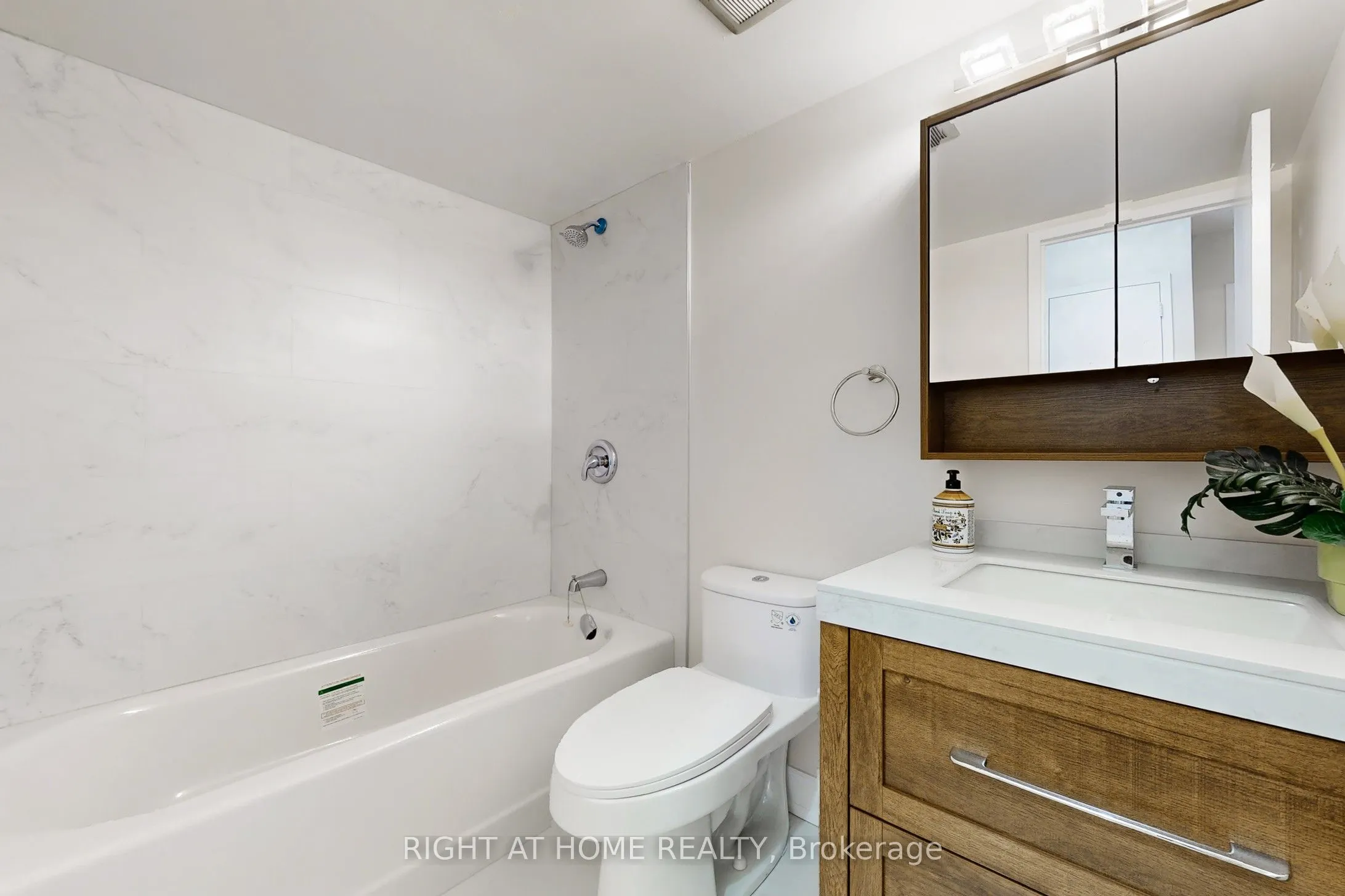 1338 York Mills Road #702