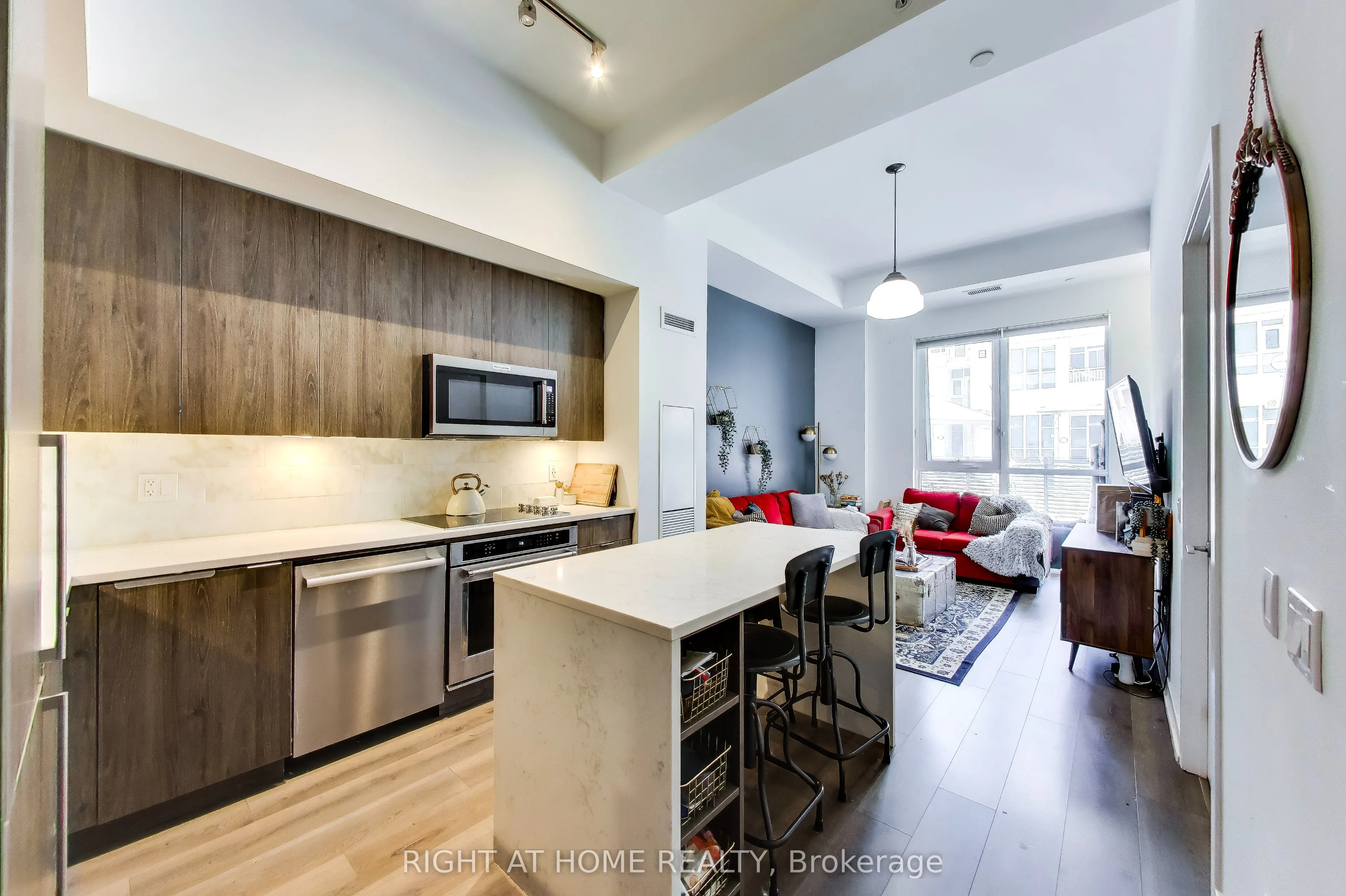 38 Iannuzzi Street #113